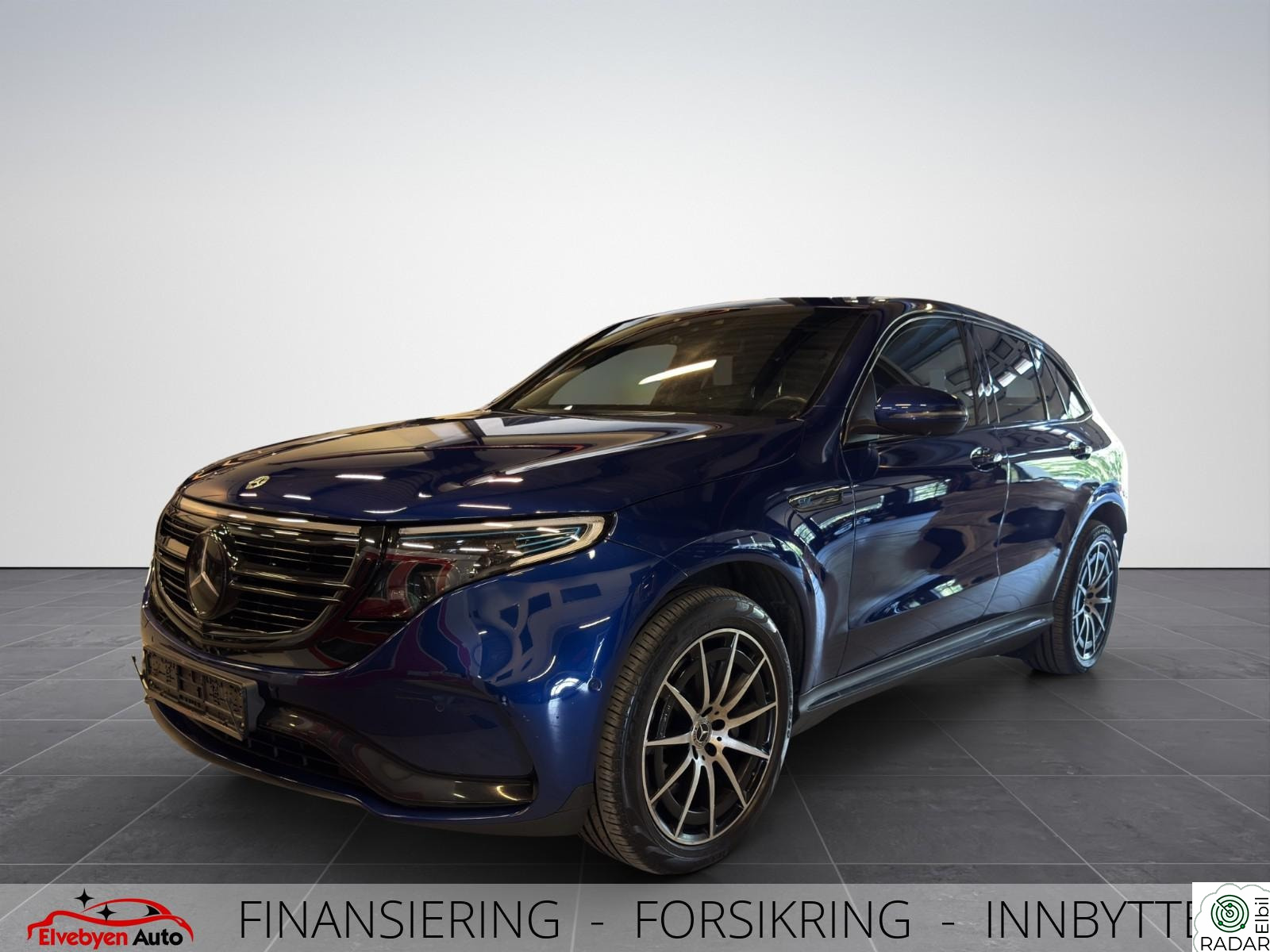 MERCEDES-BENZ EQC 400 4MATIC 400 4MATIC / 2xAMG / Distronic Plus / Krok / 360 +++