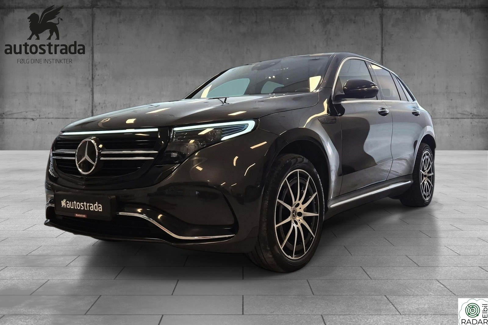 MERCEDES-BENZ EQC 400 4MATIC AMG/Minne/Skinn/Headup