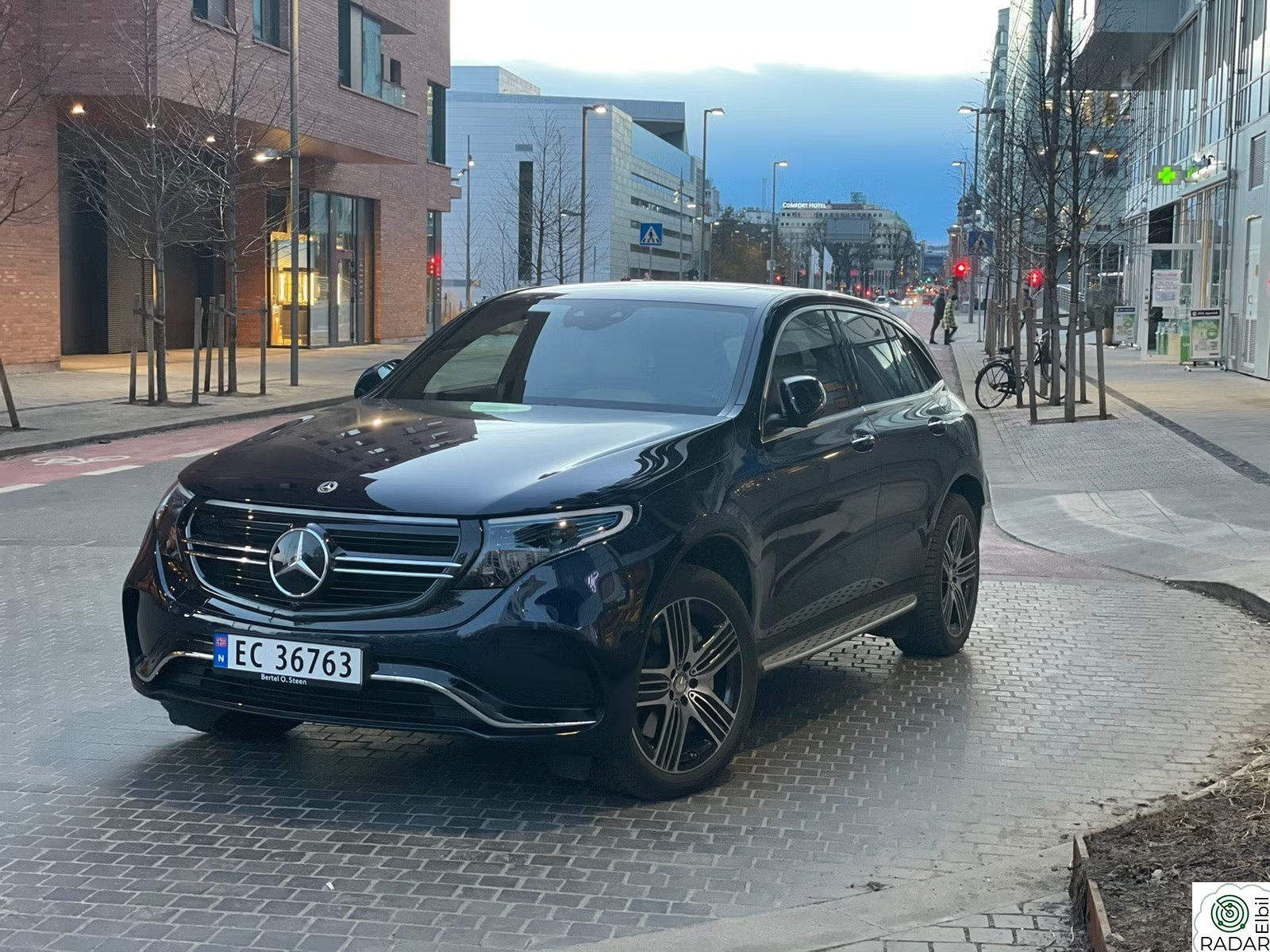 MERCEDES-BENZ EQC 400 4MATIC 400