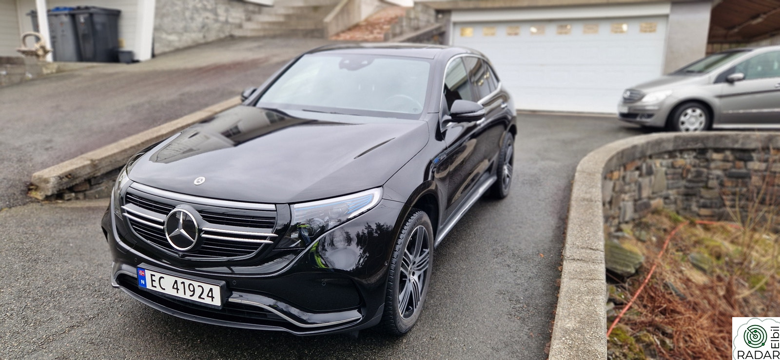 MERCEDES-BENZ EQC 400 4MATIC 400 4MATIC AMG Edition Premium II