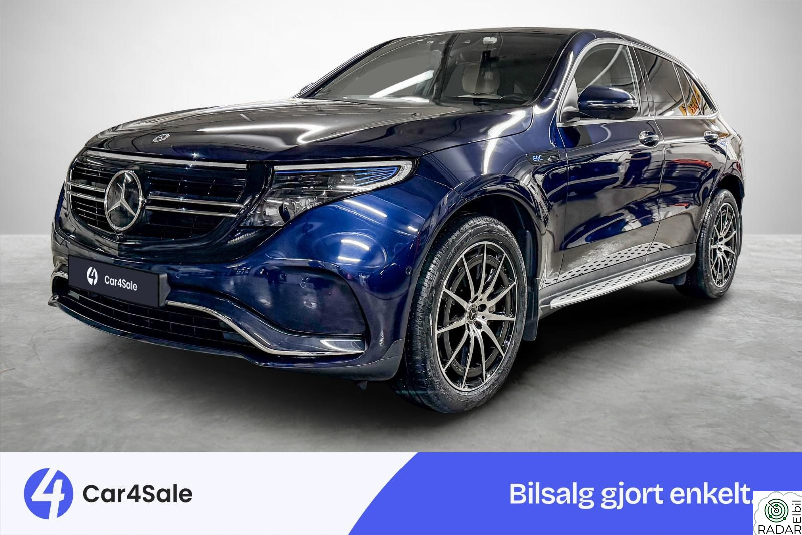 MERCEDES-BENZ EQC 400 4MATIC 4MATIC AMG / Skinn / Burmester / Soltak / Krok / 360kam