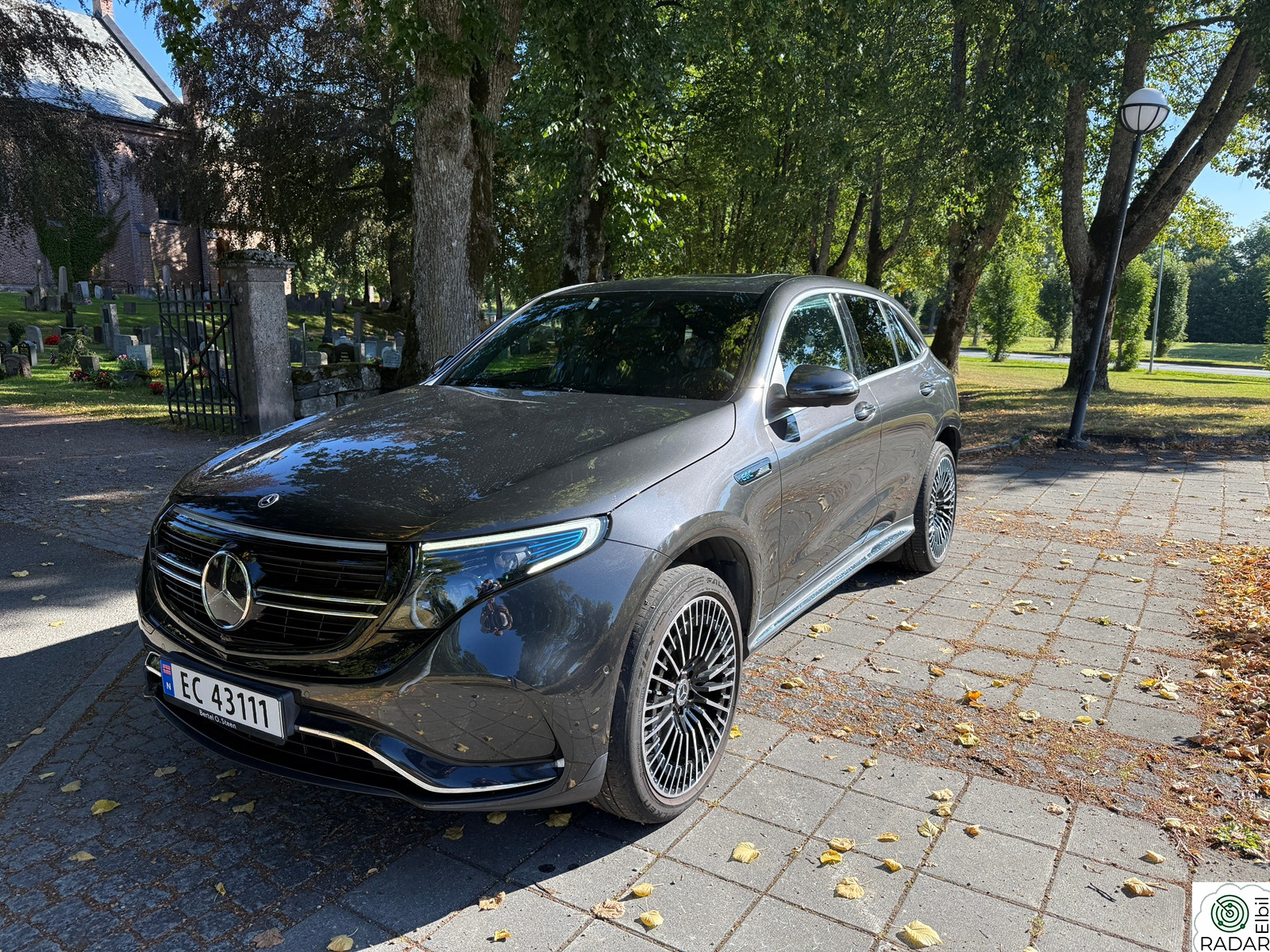 MERCEDES-BENZ EQC 400 4MATIC EQC 400 AMG | HUD | Burmester | Taklu 21” Premium 300KW