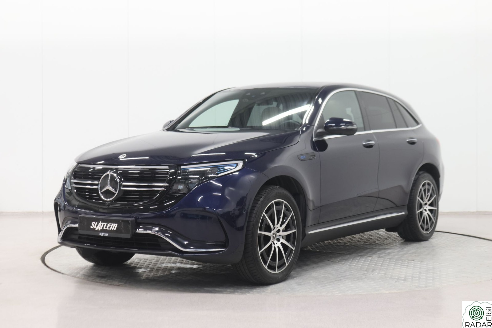 MERCEDES-BENZ EQC 400 4MATIC Premium Pluss,Head-Up,Soltak,Burmaster,el.stoler+++