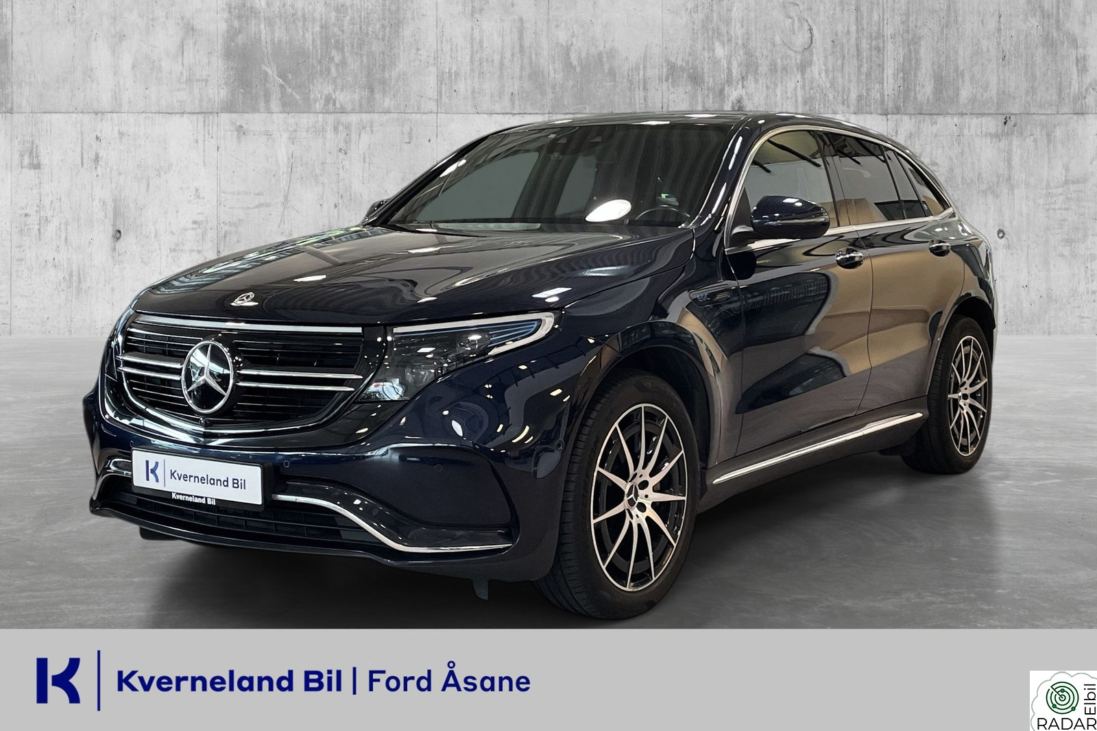 MERCEDES-BENZ EQC 400 4MATIC 400 4MATIC AMG/ACC/360/Krok