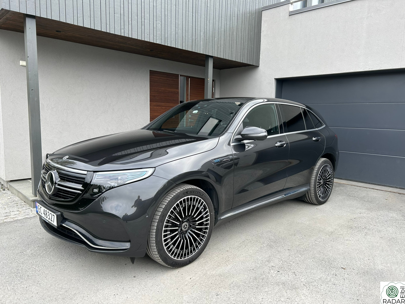 MERCEDES-BENZ EQC 400 4MATIC 400 4MATIC AMG Edition Premium I