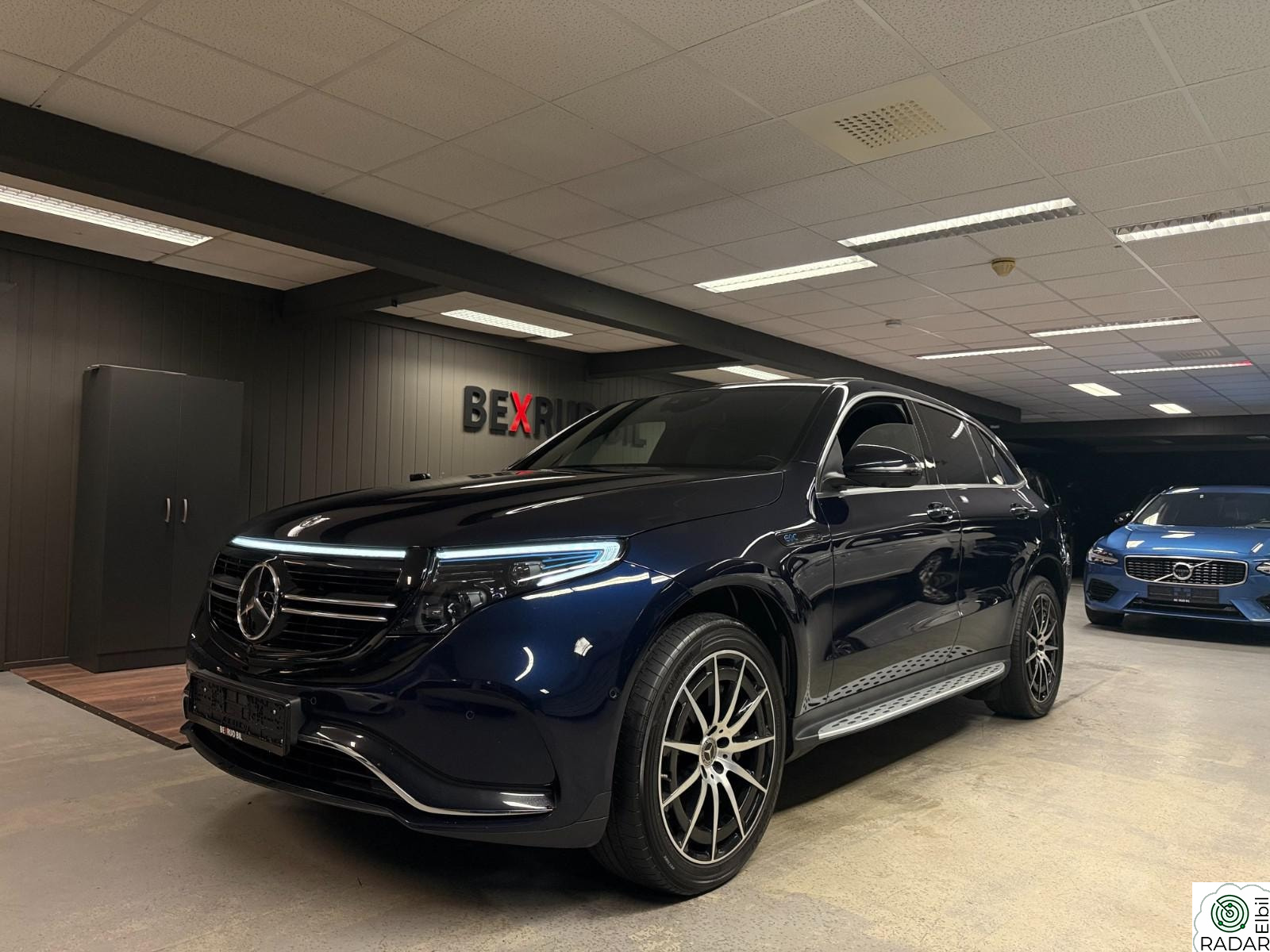 MERCEDES-BENZ EQC 400 4MATIC 400,AMG,360,ACC,Burmester,Soltak,Stigtrinn,Luft,H-Feste