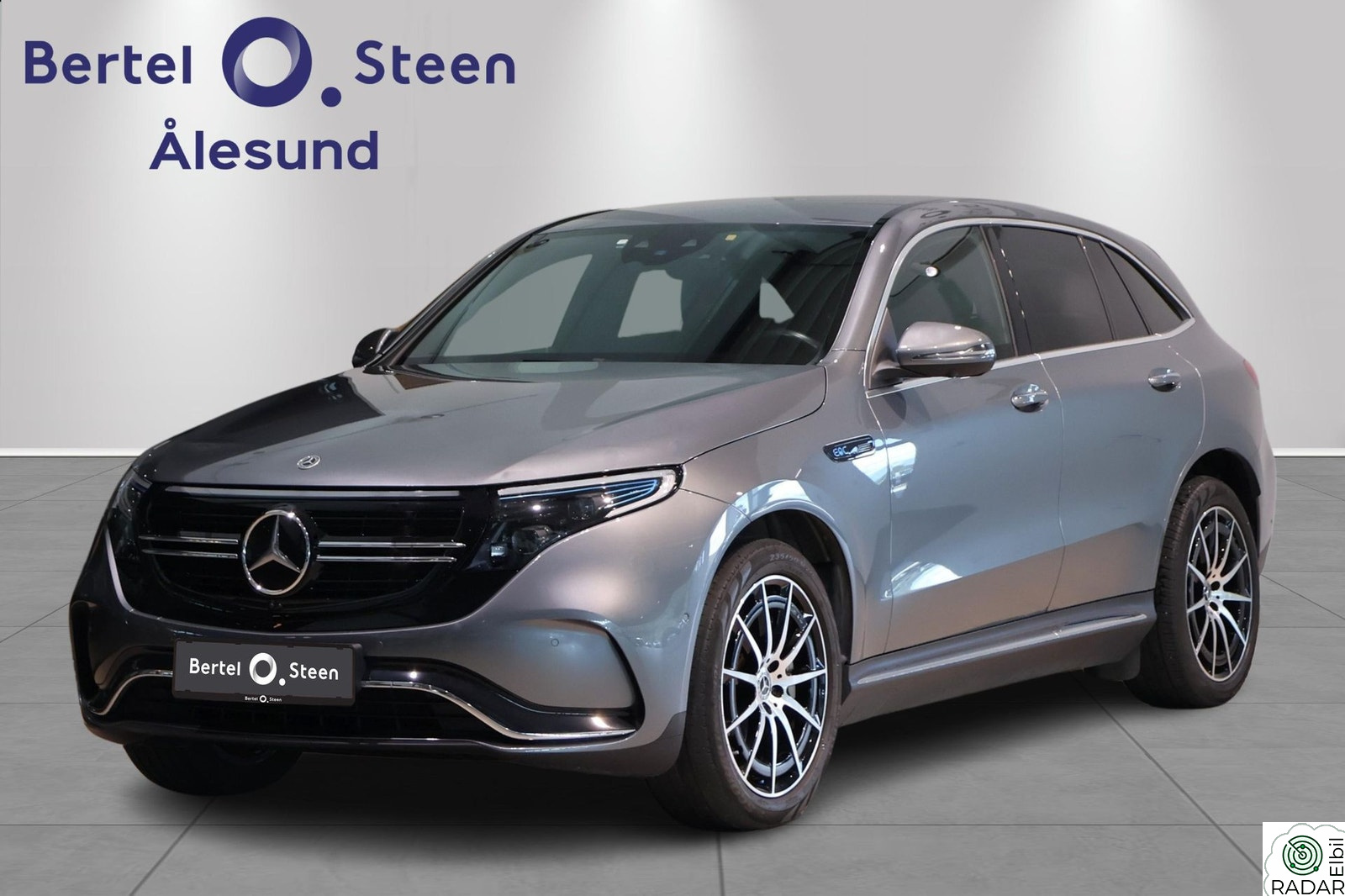 MERCEDES-BENZ EQC 400 4MATIC 400 4MATIC ///AMG Line | Hengerfeste | 360 kamera