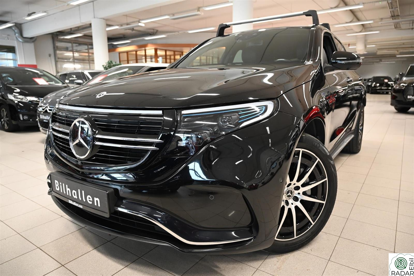 MERCEDES-BENZ EQC 400 4MATIC 400 4Matic AMG m/360/ACC/CarPlay/Krok++