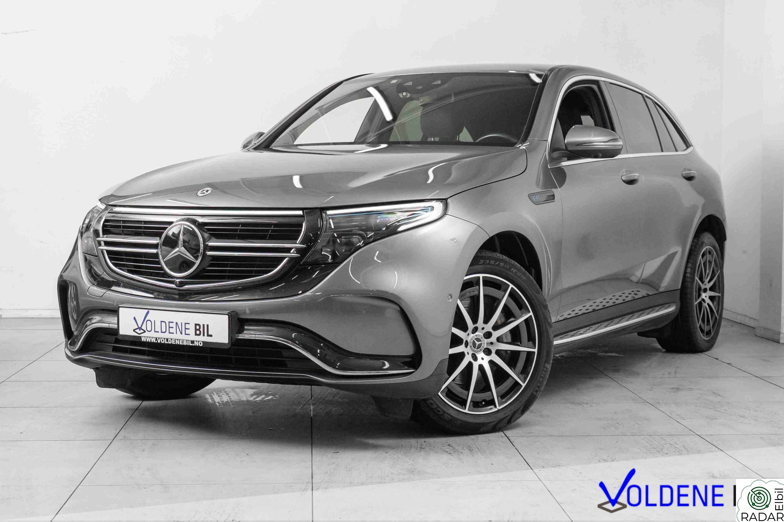 MERCEDES-BENZ EQC 400 4MATIC Norsk! 1 eier / FSH / AMG / Krok / ILS / ADAS / Garanti