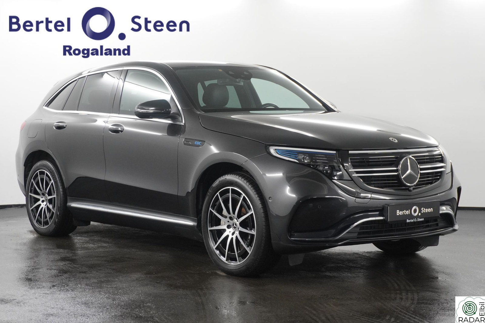 MERCEDES-BENZ EQC 400 4MATIC 400 4MATIC AMG, Premium plus, Soltak, Burmester ++