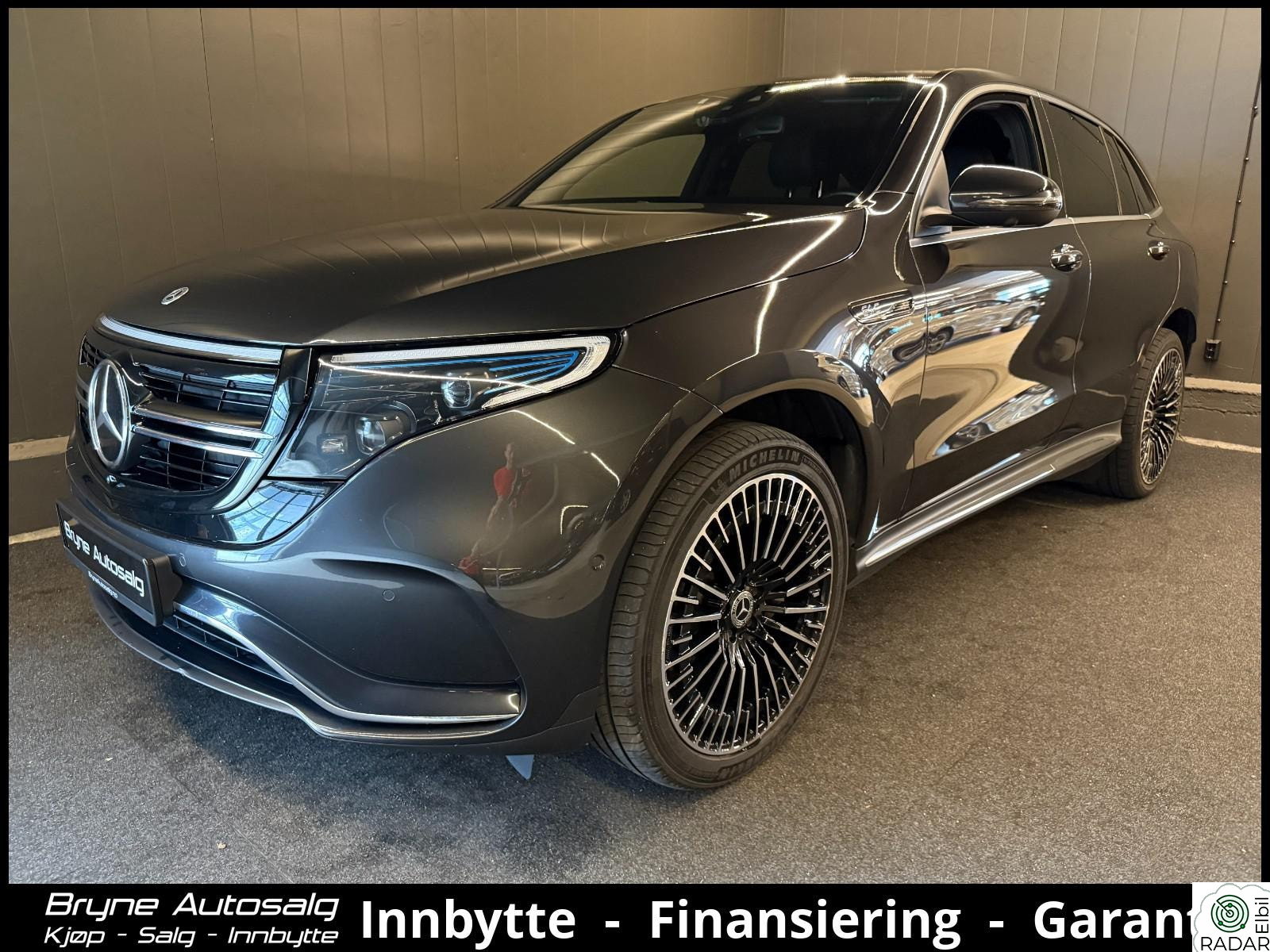 MERCEDES-BENZ EQC 400 4MATIC 4MATIC AMG BURMEISTER /360-KAMERA/ACC/HUD/SOLTAK+++