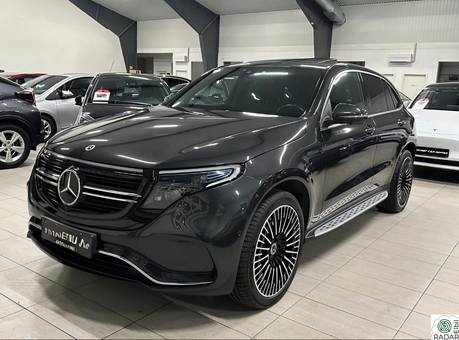 MERCEDES-BENZ EQC 400 4MATIC AMG/Massasje/Burmester/HUD/Multibeam/memory