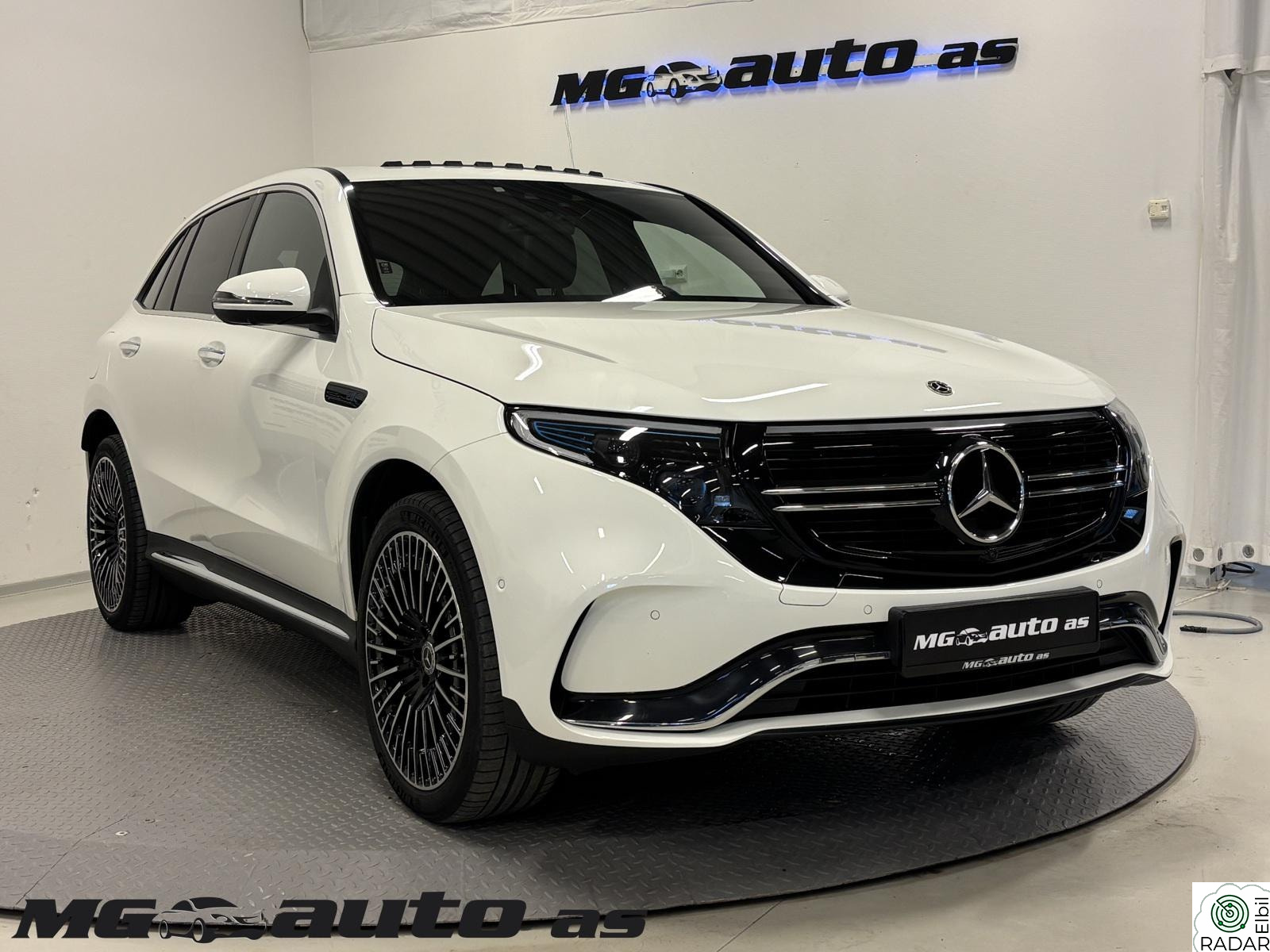 MERCEDES-BENZ EQC 400 4MATIC PREMIUM PLUSS*DISTRONIC*BURMESTER*HUD*360 KAM*PANO*KROK
