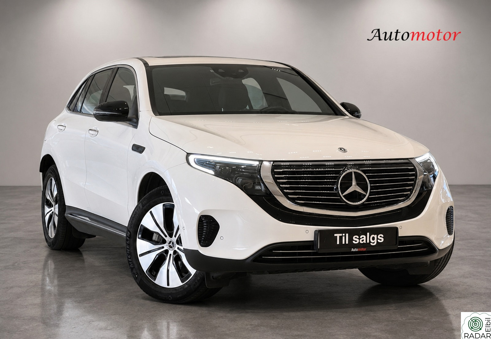 MERCEDES-BENZ EQC 400 4MATIC 4MATIC/Premium/Skinn/Navi/Soltak/ACC/DAB/Krok/R.Kamera