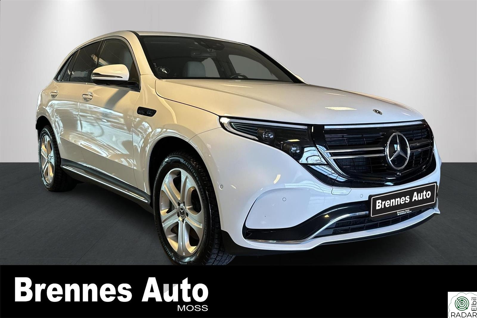 MERCEDES-BENZ EQC 400 4MATIC 400 4Matic AMG eksteriør/ Nydelig fargekombo/Fulll hist
