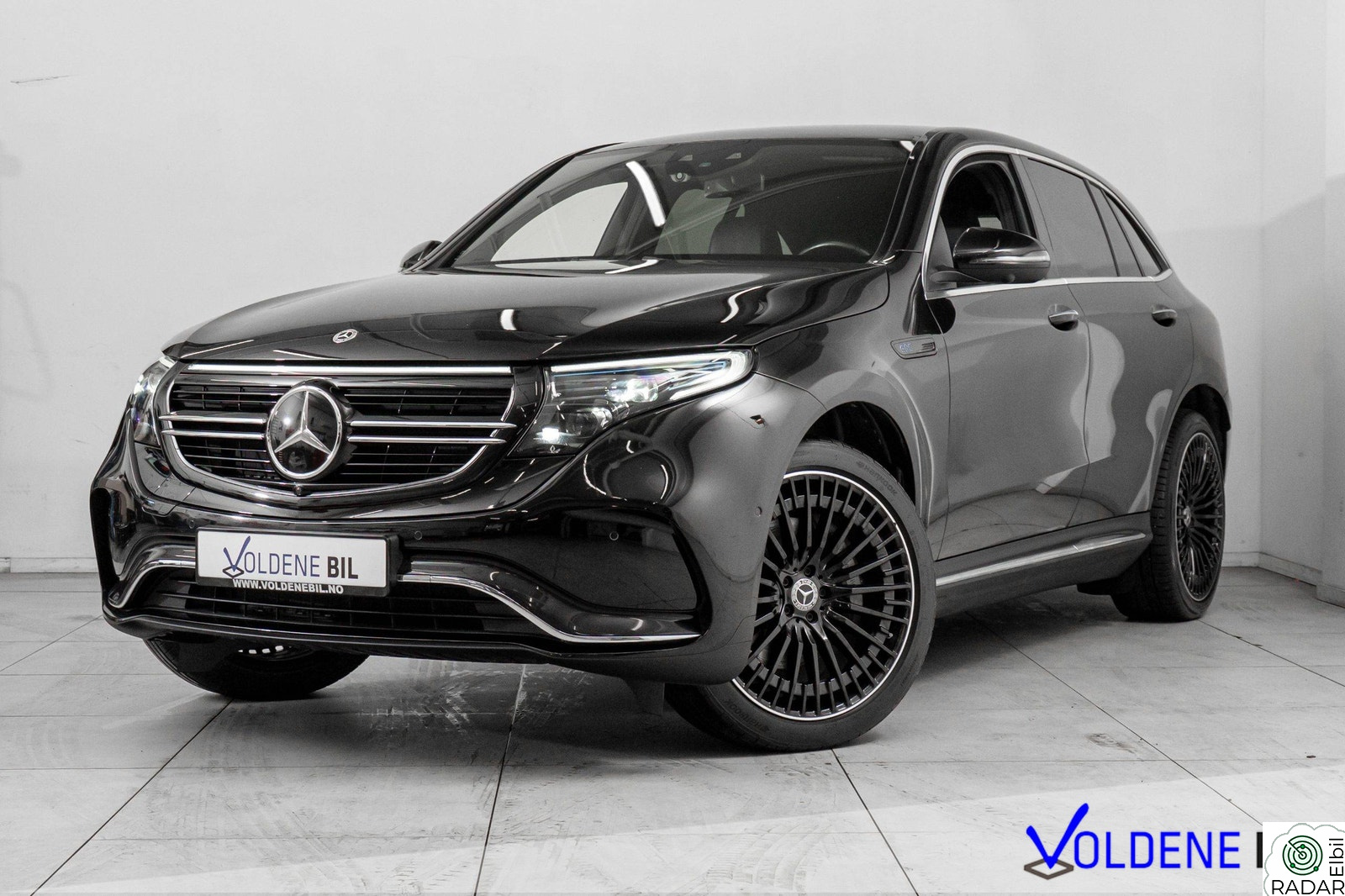 MERCEDES-BENZ EQC 400 4MATIC AMG - Rattvarme - H.feste - ILS - Keyless - Memory +++