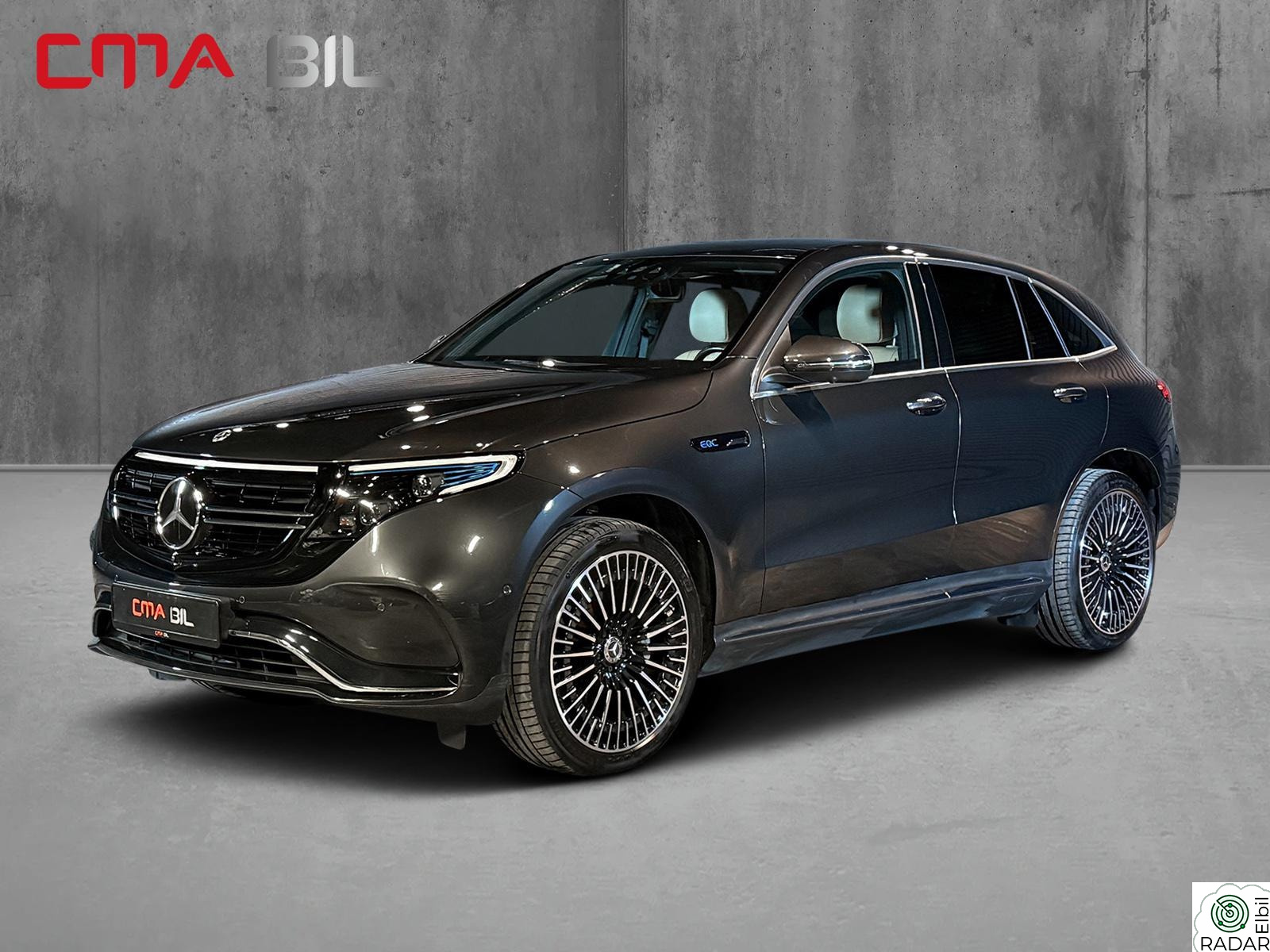 MERCEDES-BENZ EQC 400 4MATIC 400 4MATIC AMG | Distronic | HUD | 360° | Hengerfeste |