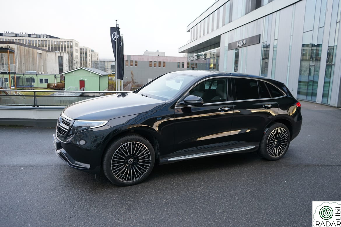 MERCEDES-BENZ EQC 400 4MATIC 400 4Matic AMG / Premium plus / Mye utstyr !