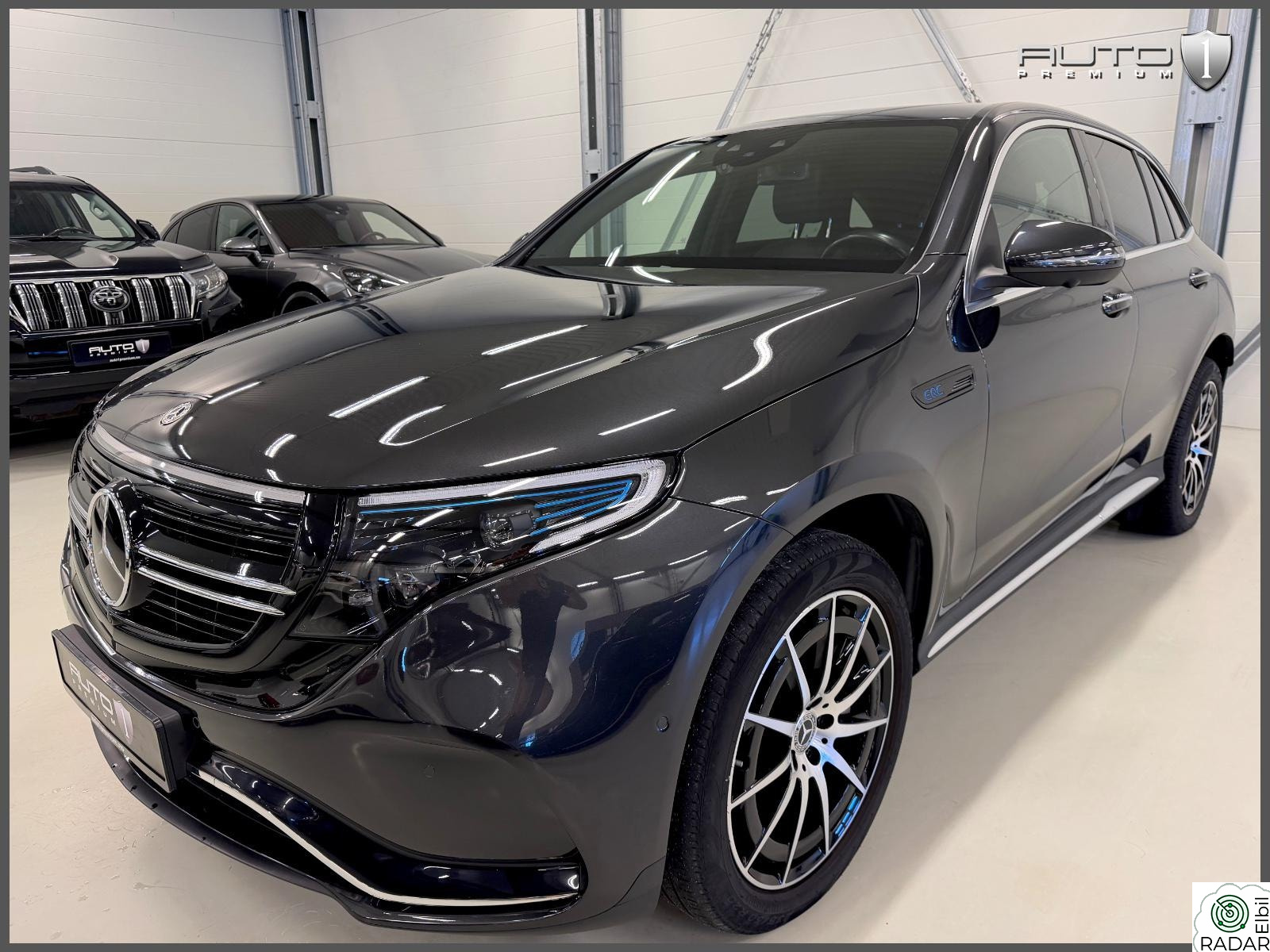 MERCEDES-BENZ EQC 400 4MATIC 4MATIC AMG Line,Premium+,Krok,HUD,Led,360+++