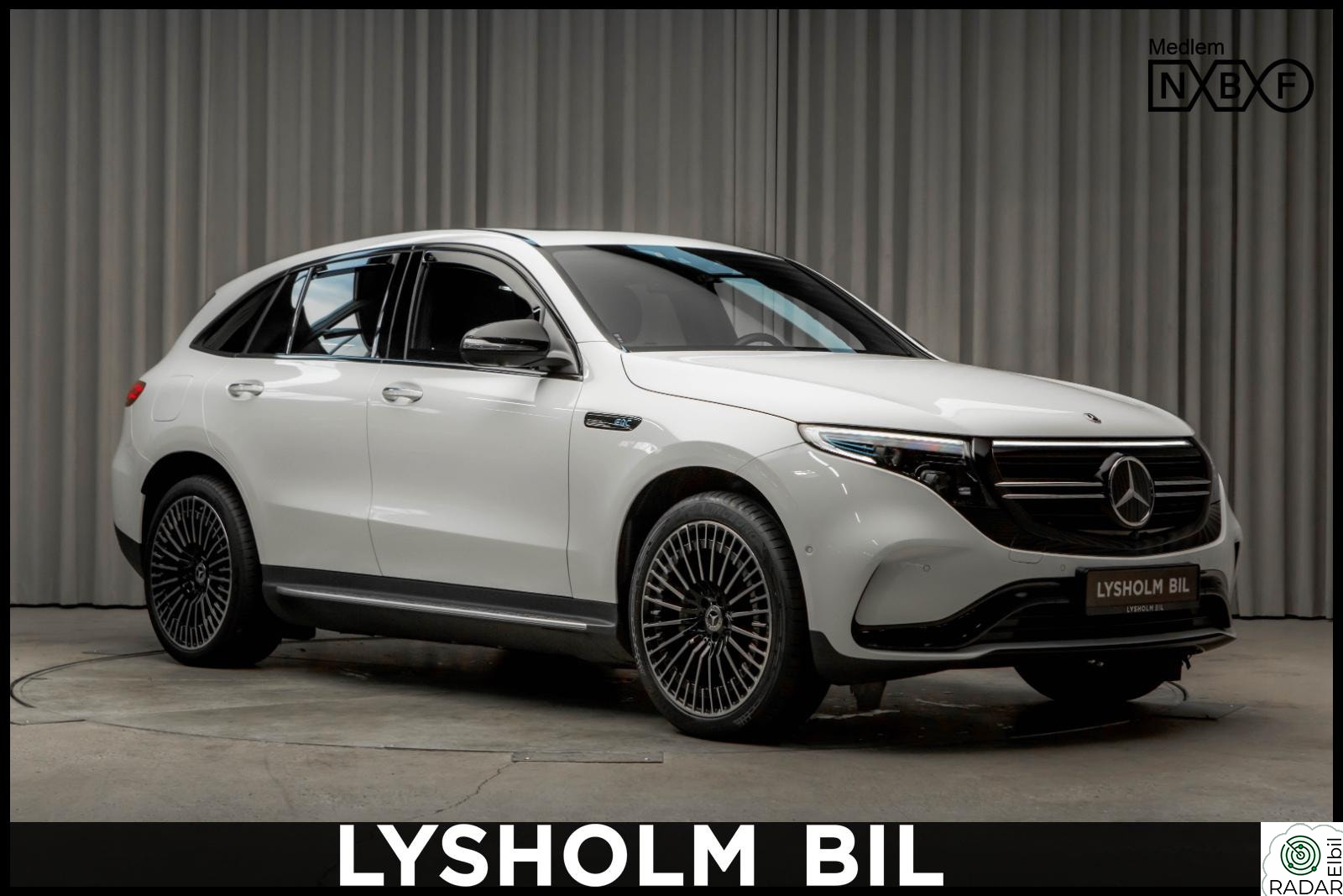 MERCEDES-BENZ EQC 400 4MATIC 4MATIC/AMG x 2/Hengerferfeste/Memory/360/Adaptiv Cruise