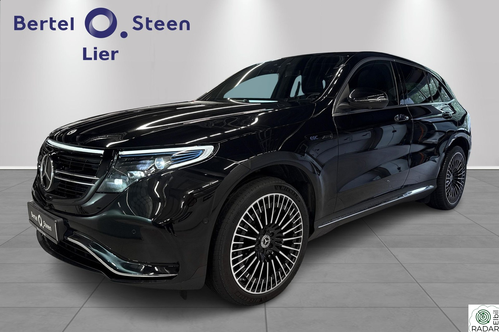MERCEDES-BENZ EQC 400 4MATIC 4MATIC AMG Line| Soltak | HUD | 360° Kamera |Rattvarme
