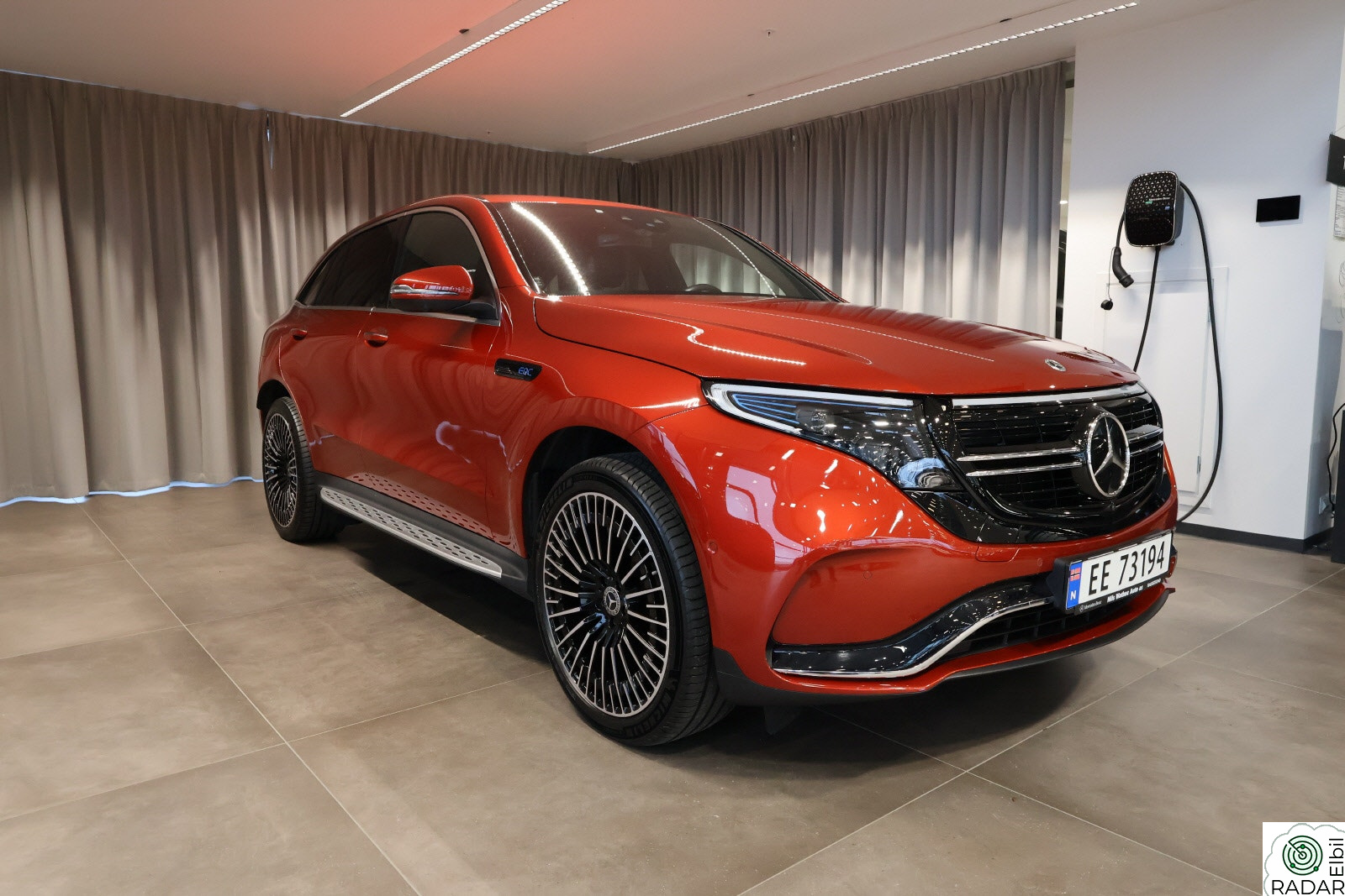 MERCEDES-BENZ EQC 400 4MATIC 400 4MATIC AMG Premium (K)