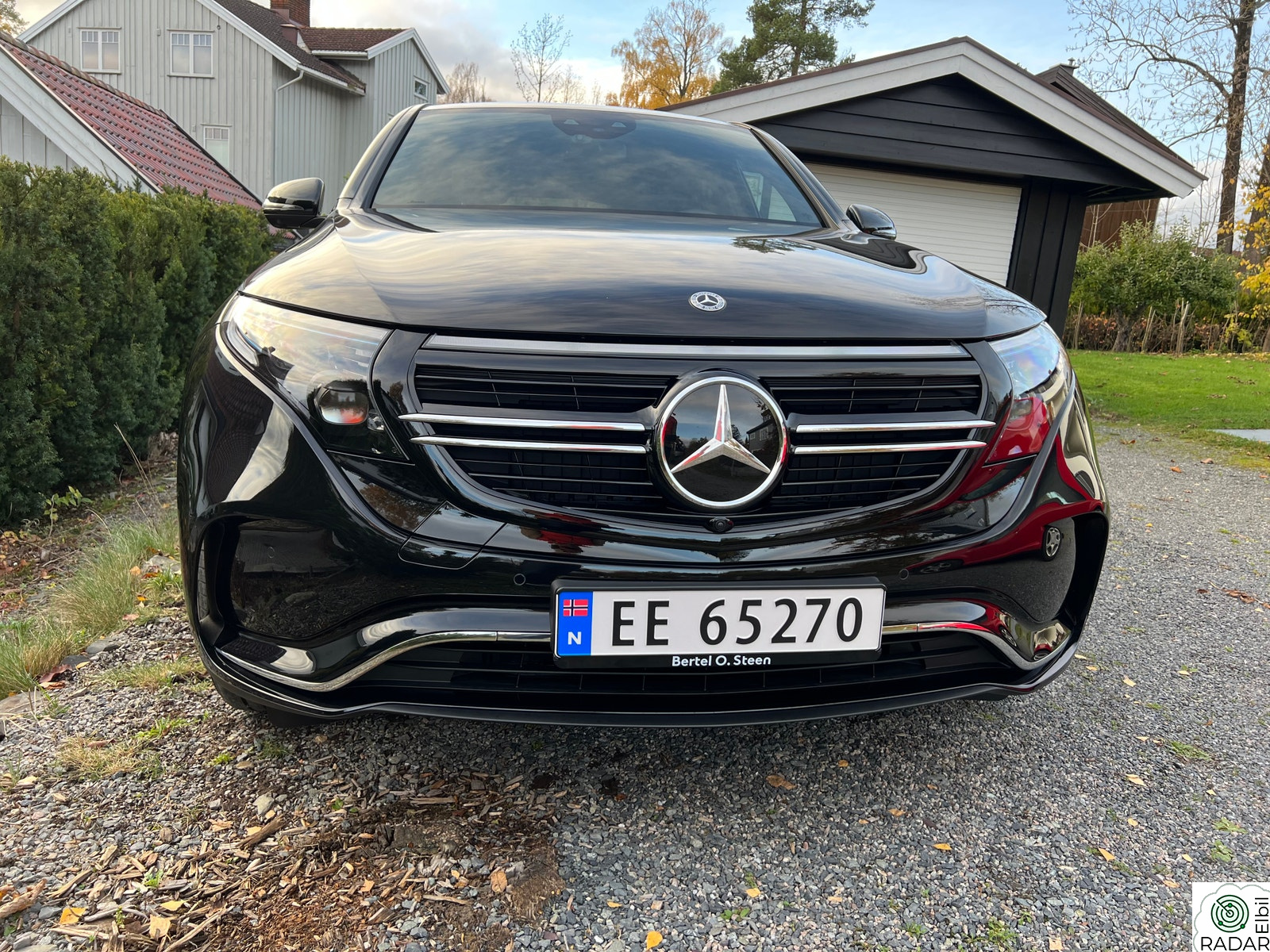 MERCEDES-BENZ EQC 400 4MATIC 400 4MATIC AMG, m/hengerfeste, el.bakluke og rattvarme