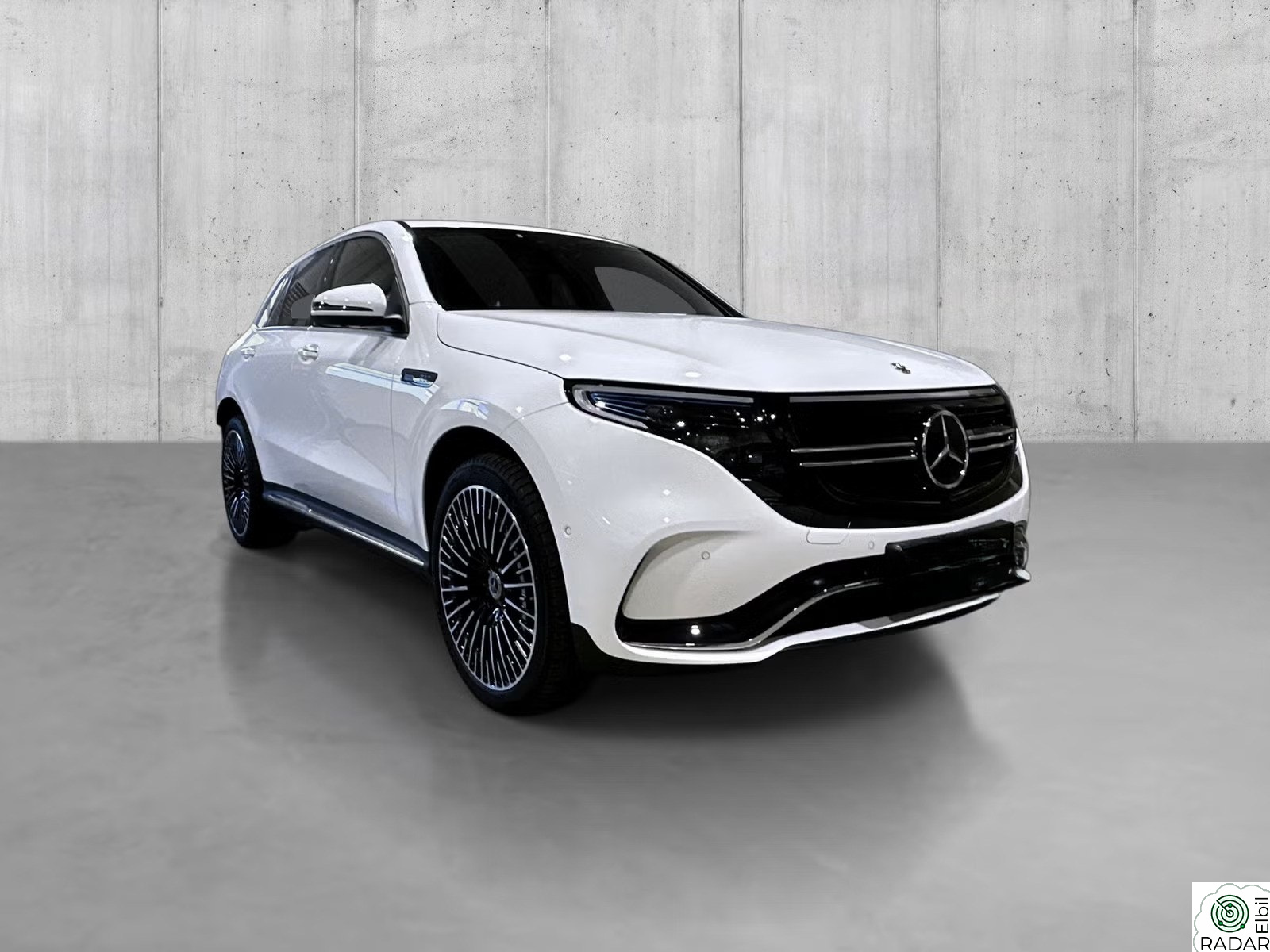 MERCEDES-BENZ EQC 400 4MATIC 400 4MATIC AMG Edition Premium Plus / RESERVERT