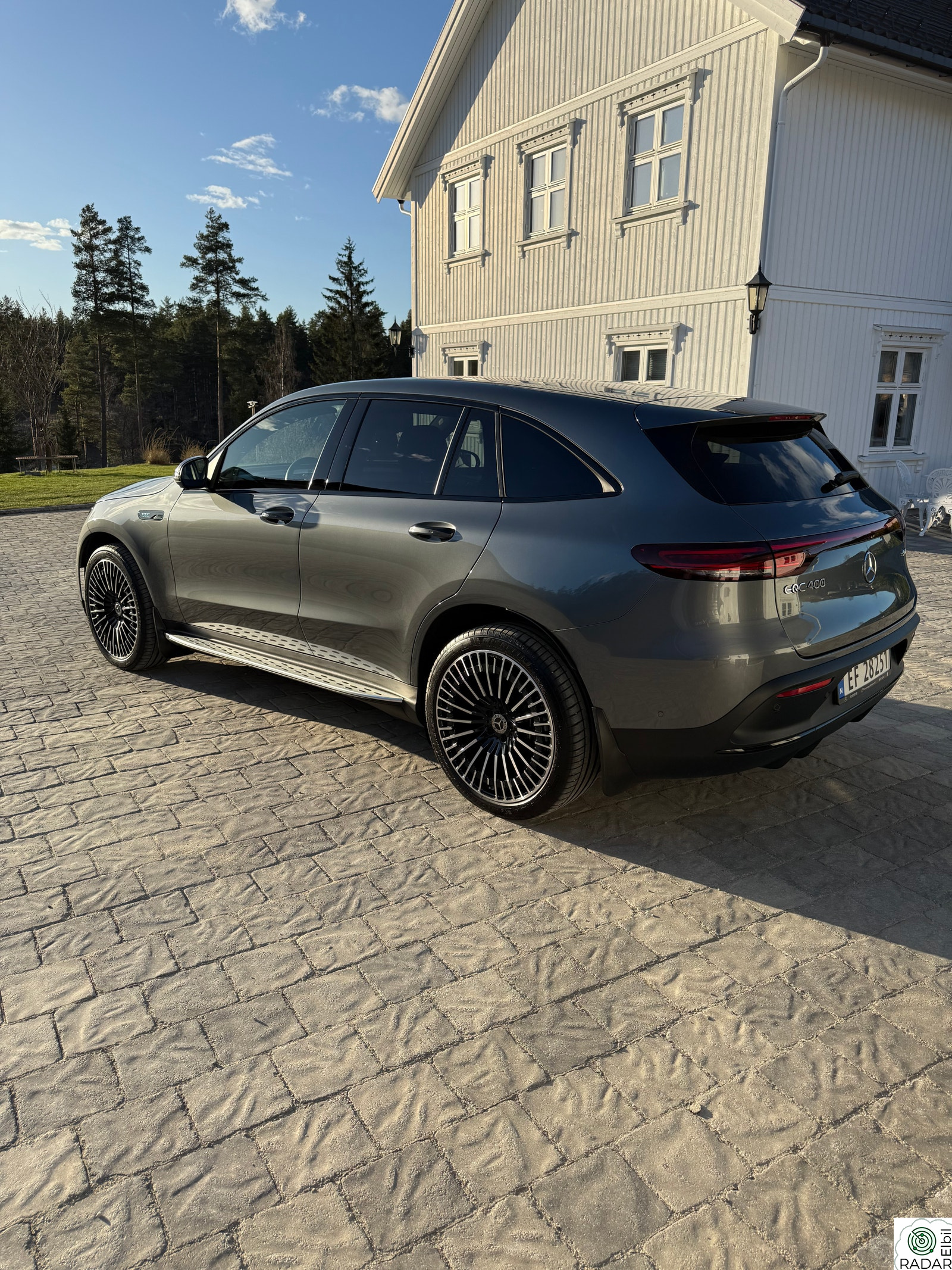 MERCEDES-BENZ EQC 400 4MATIC 400 4MATIC AMG Edition Premium Plus