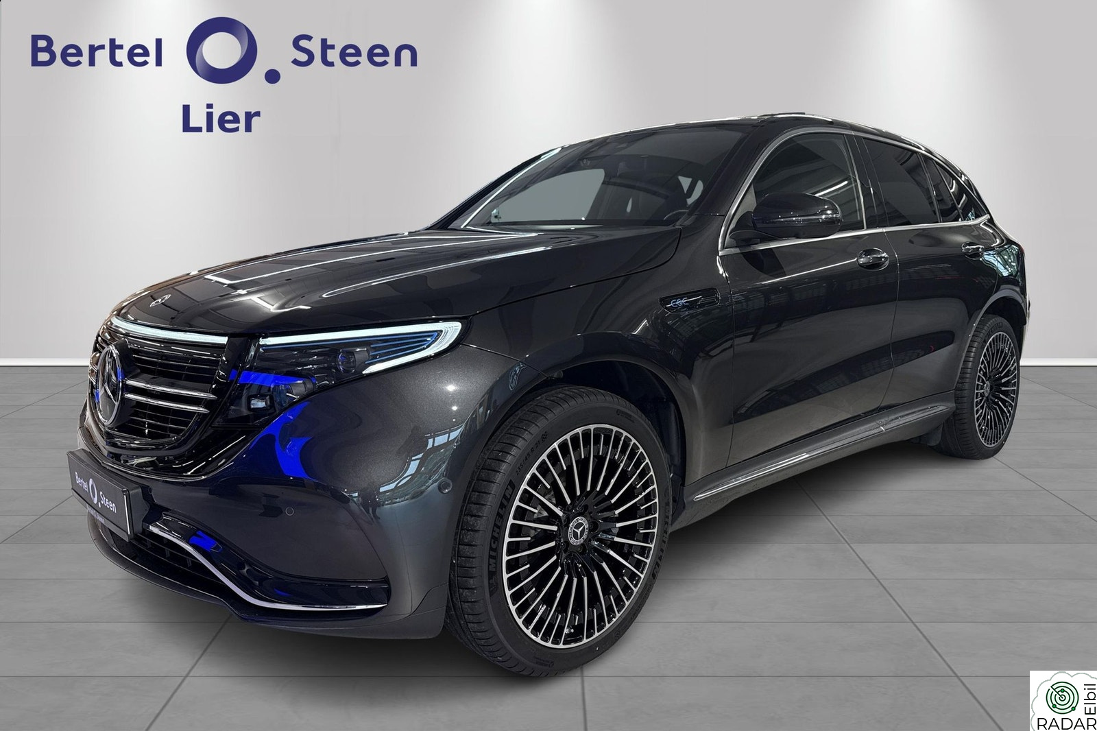 MERCEDES-BENZ EQC 400 4MATIC 4MATIC AMG Line 2023 –|10 000 km|Soltak|HUD|360°|