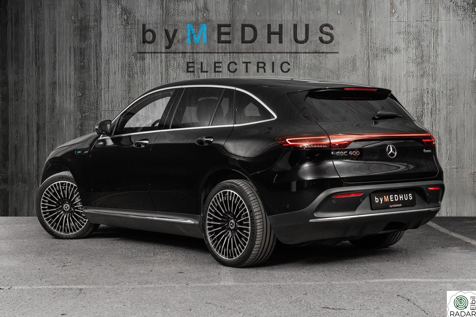 MERCEDES-BENZ EQC 400 4MATIC 4Matic 2xAMG - Head-up - Pano - 360 ++
