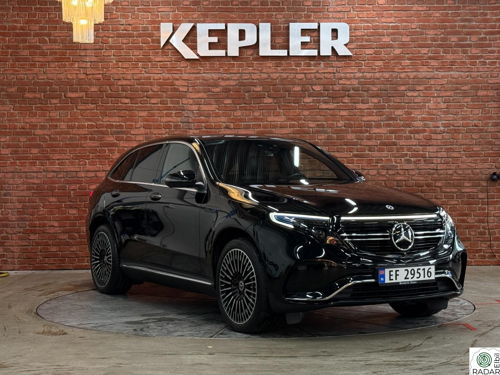 MERCEDES-BENZ EQC 400 4MATIC 400 4MATIC. AMG, 360, Adaptiv cruise, Head-up ++