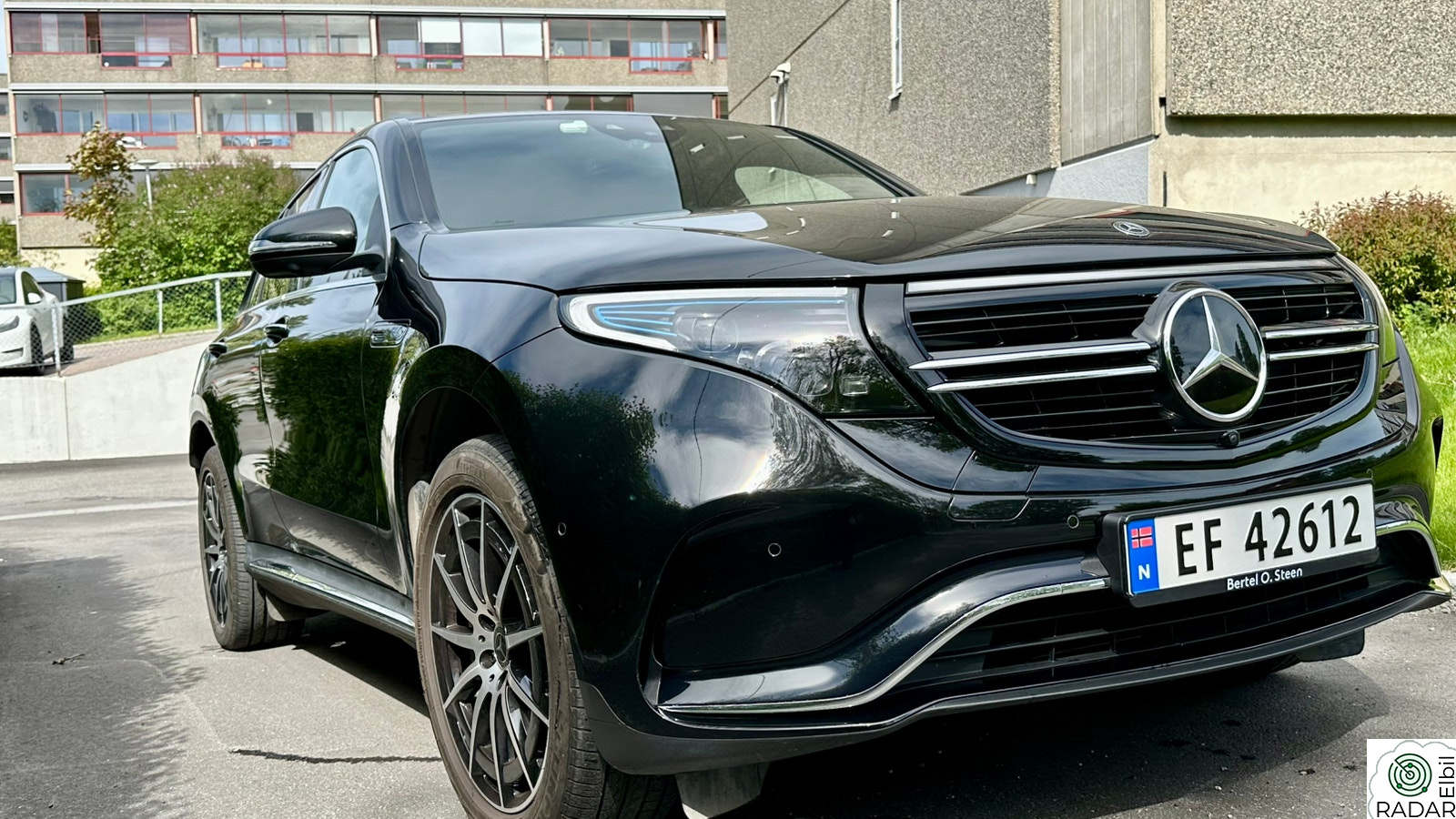 MERCEDES-BENZ EQC 400 4MATIC 400 4MATIC AMG Advanced plus (K)
