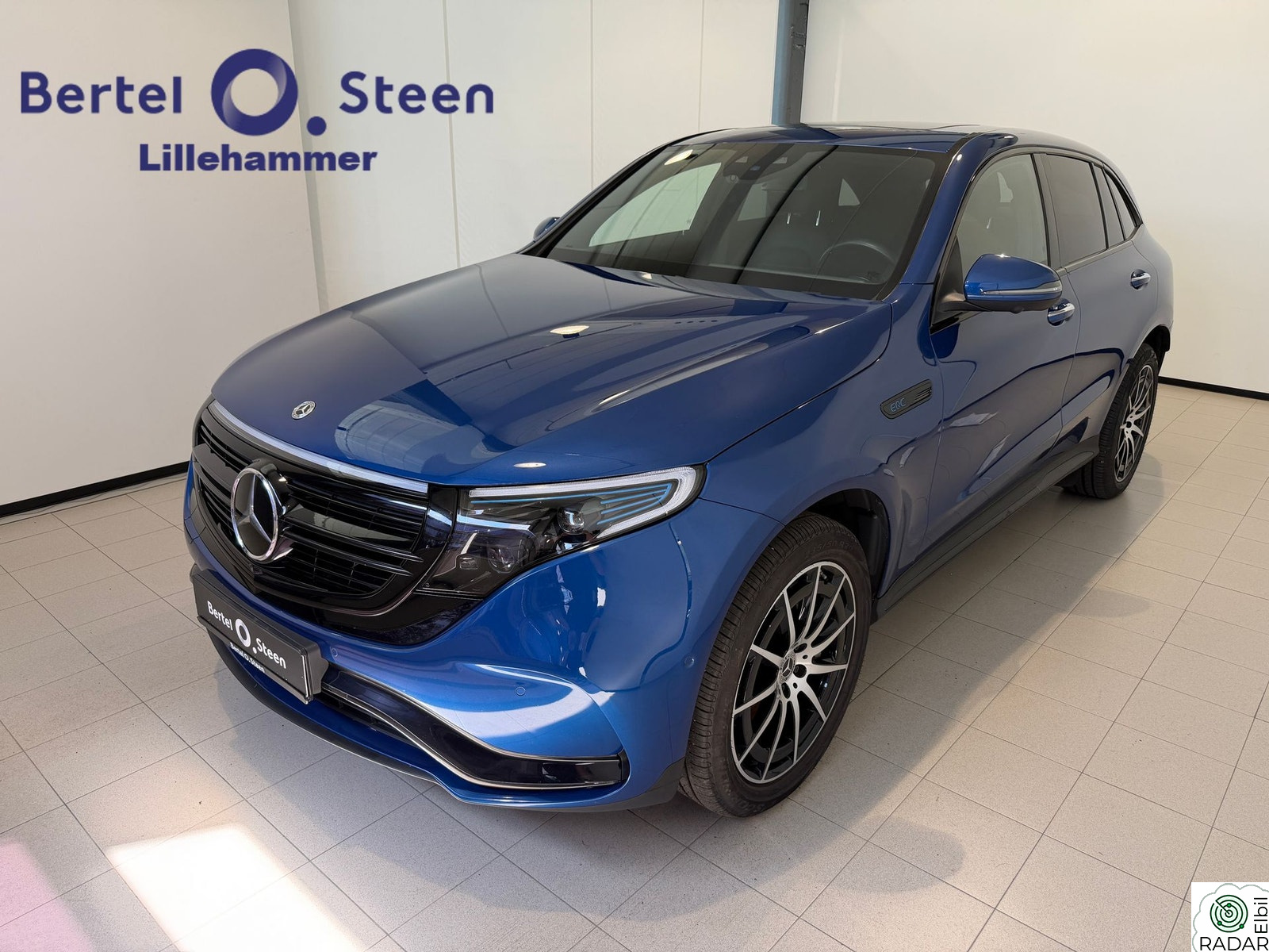 MERCEDES-BENZ EQC 400 4MATIC 4MATIC /AMG LINE/SOLTAK/HEADUP/KJØREASSISTENT