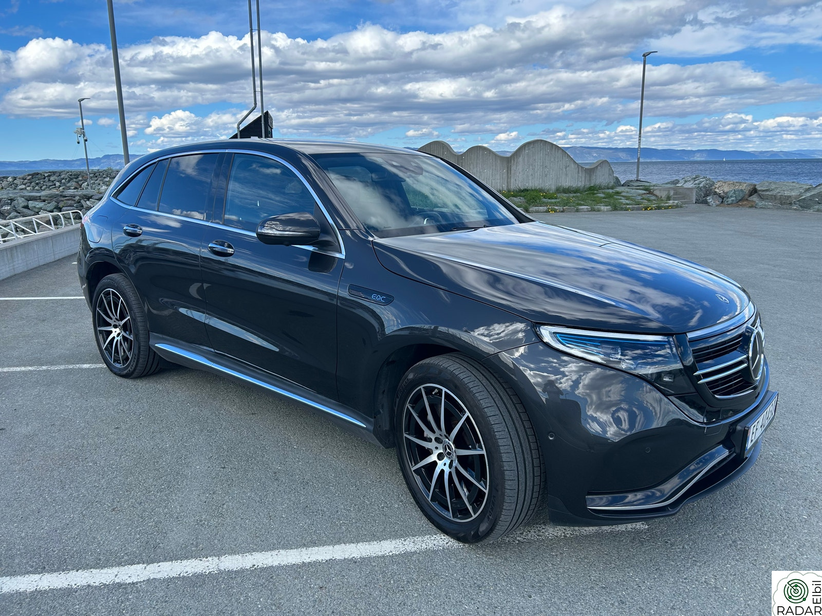 MERCEDES-BENZ EQC 400 4MATIC 400 4MATIC AMG Premium Plus (K)