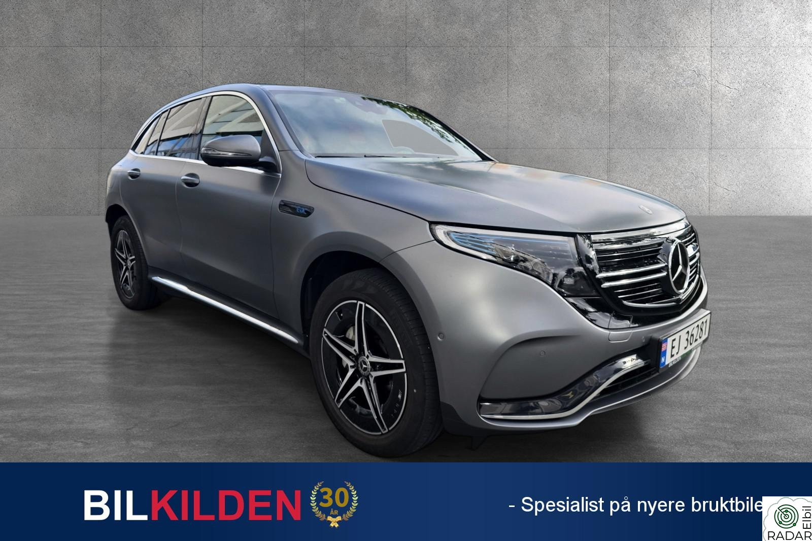MERCEDES-BENZ EQC 400 4MATIC 4Matic AMG, Panorama, 360 Kamera, Krok, Distronic +++