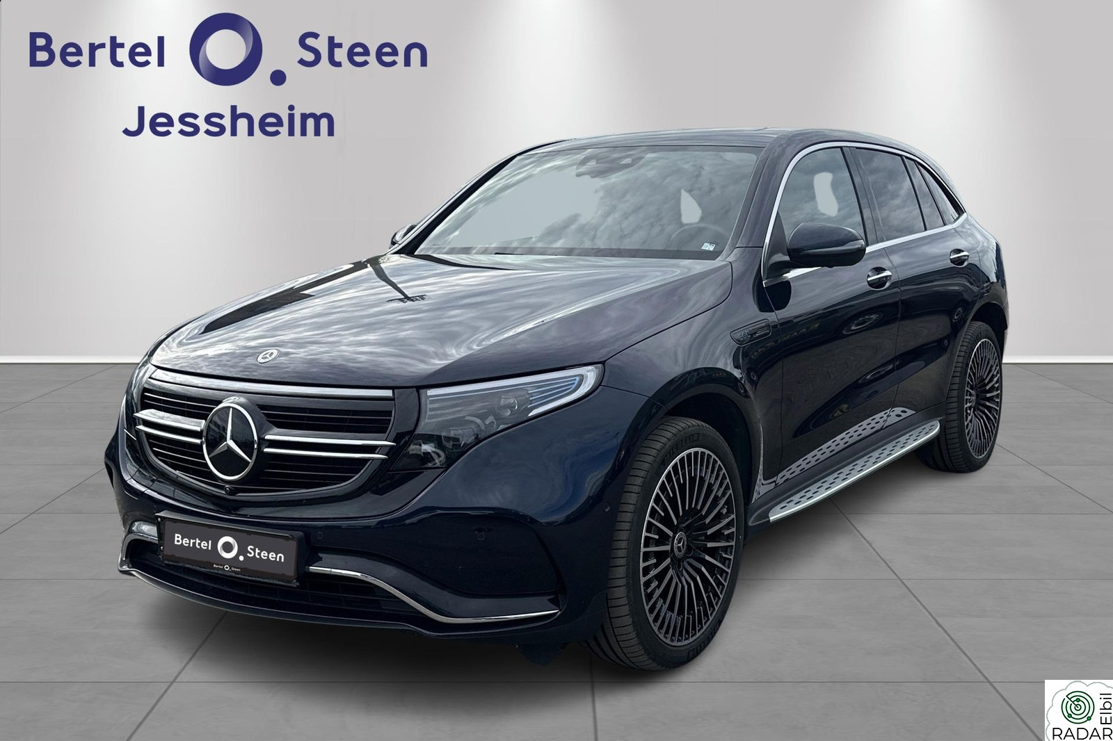 MERCEDES-BENZ EQC 400 4MATIC 400 4Matic AMG / Premium plus /Meget godt utstyrt!