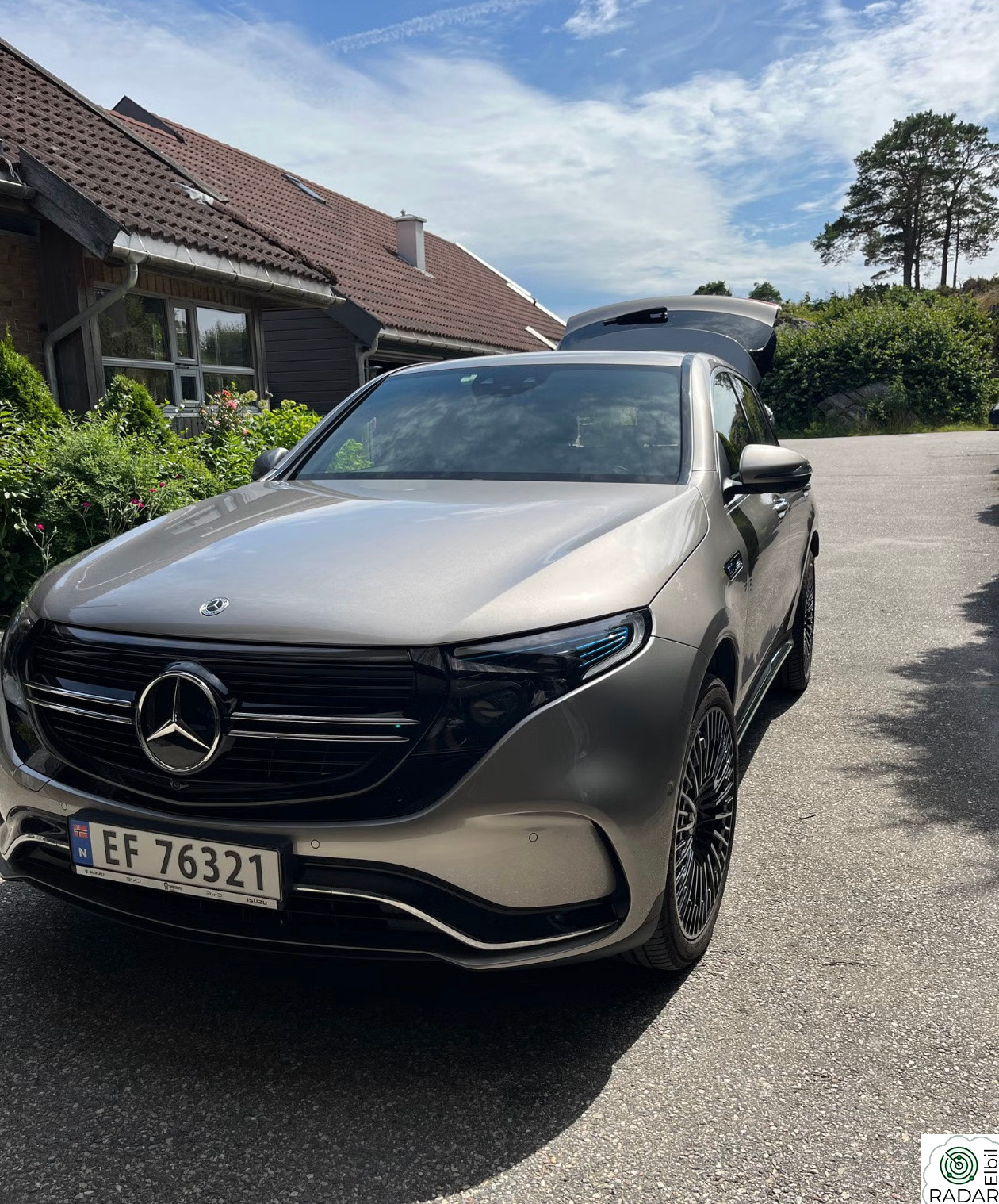 MERCEDES-BENZ EQC 400 4MATIC 400 4MATIC AMG Edition Premium Plus