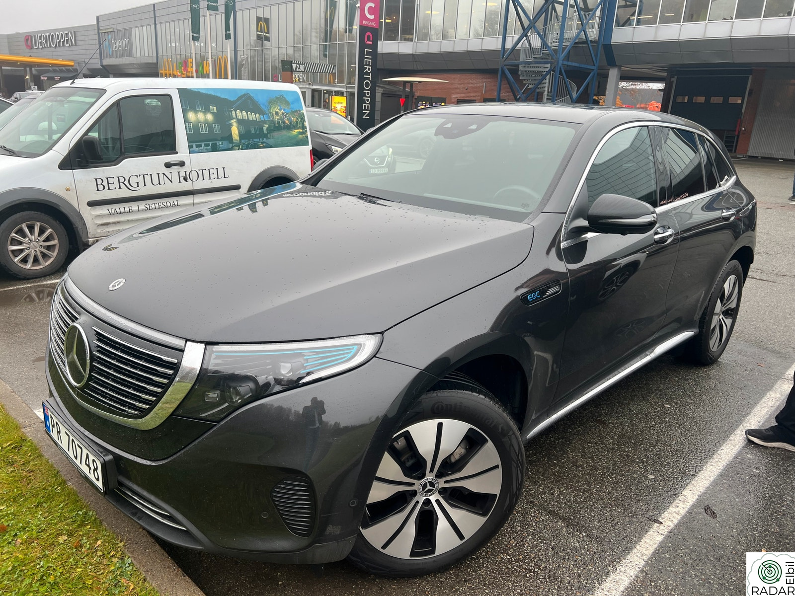 MERCEDES-BENZ EQC 400 4MATIC