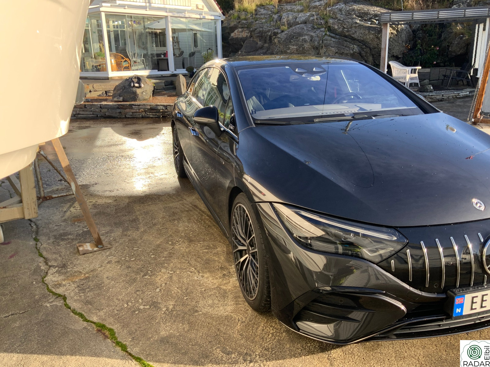 MERCEDES-BENZ AMG EQE 43 4MATIC AMG 43 4MATIC/luftfjæring/head-up/memory/Burmeister