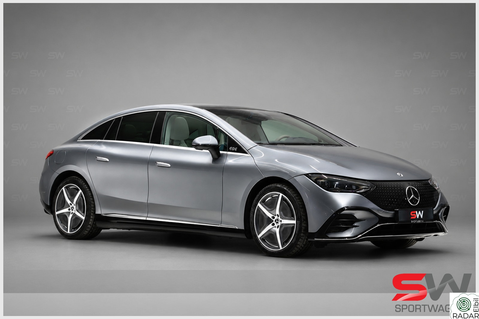 MERCEDES-BENZ EQE 350 4MATIC 4matic AMG + Panorama + Skinn + Burmester + Headup