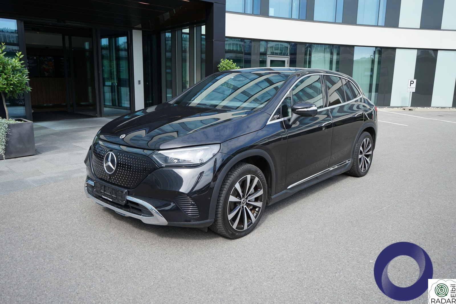 MERCEDES-BENZ EQE 350 4MATIC 350 4Matic / mye fint utstyr !
