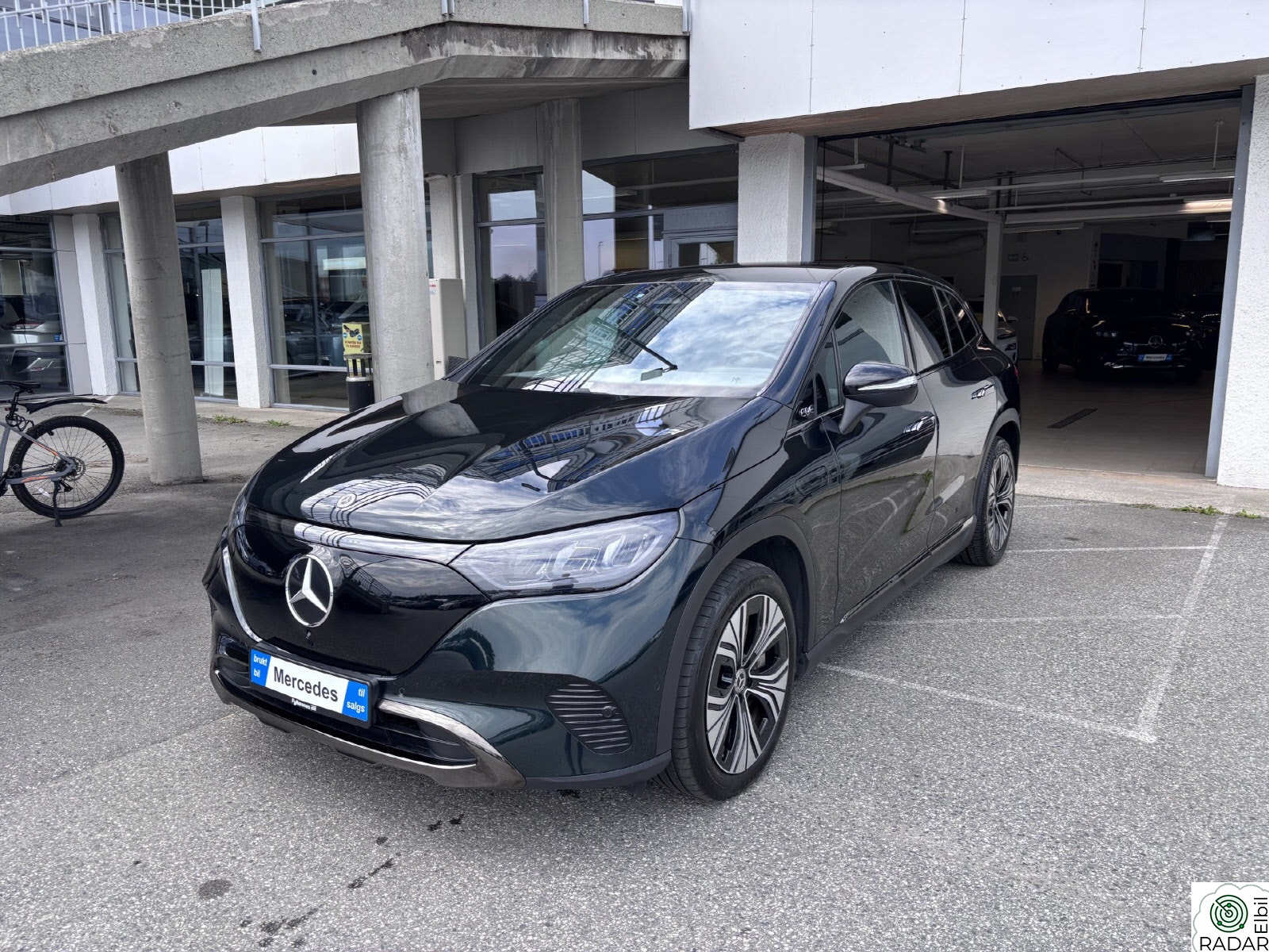 MERCEDES-BENZ EQE 350 4MATIC 350 4MATIC Special Edition(K)