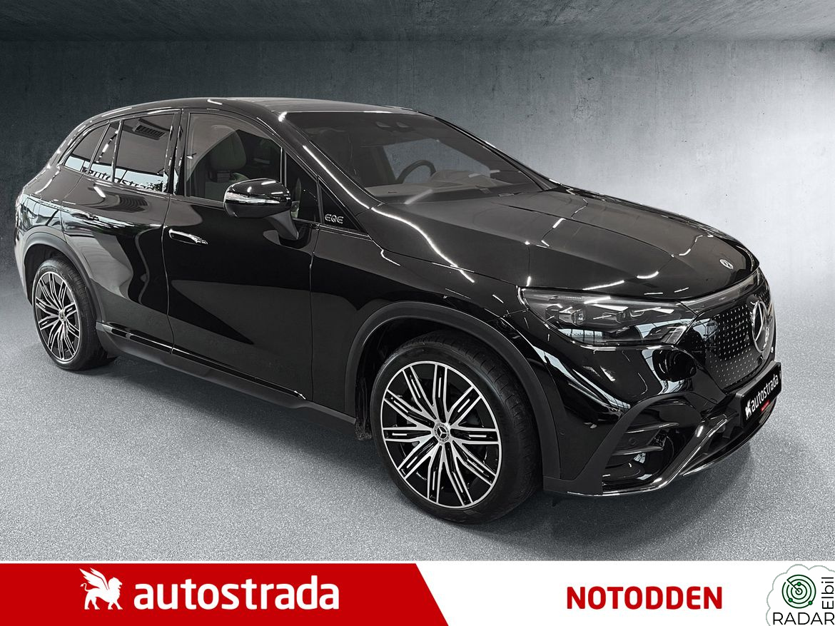 MERCEDES-BENZ EQE 500 4MATIC AMG Styling. Hyperscreen. Panorama. Head-up. Burmester