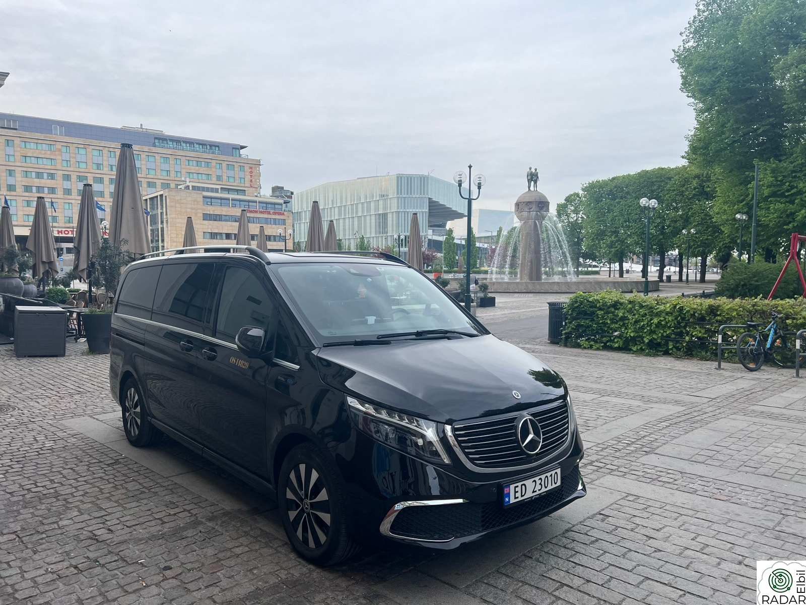 MERCEDES-BENZ EQV