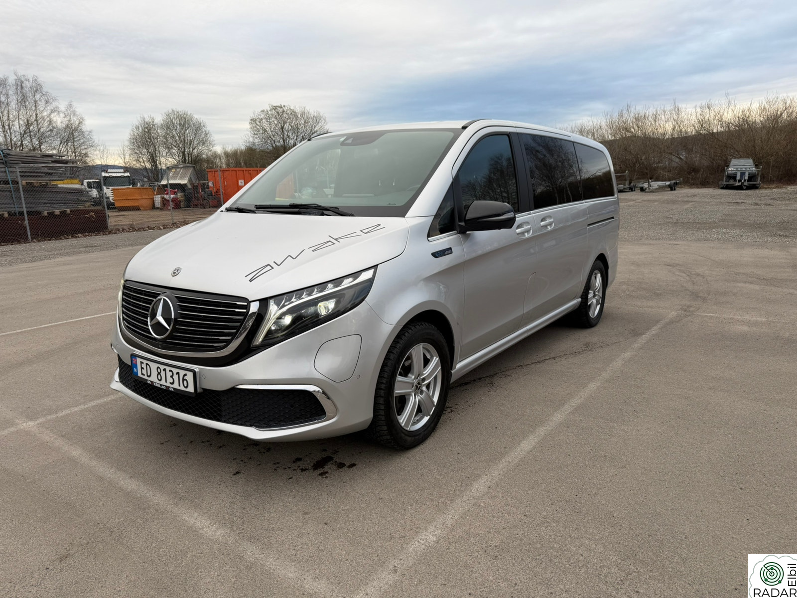 MERCEDES-BENZ EQV 7 seter | Velholdt familiebil | Full historikk