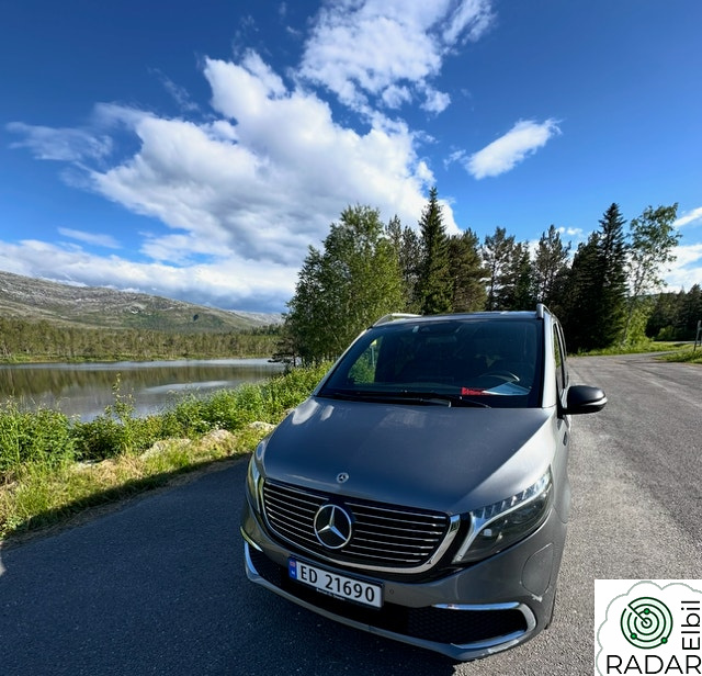 MERCEDES-BENZ EQV 300 A2 Charge 7-s