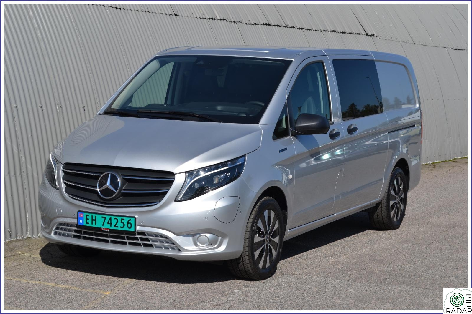 MERCEDES-BENZ eVito eVito/LANG UTGAVE/DISTRONIC PLUS/ILS/R.KAMERA/3 SETER++
