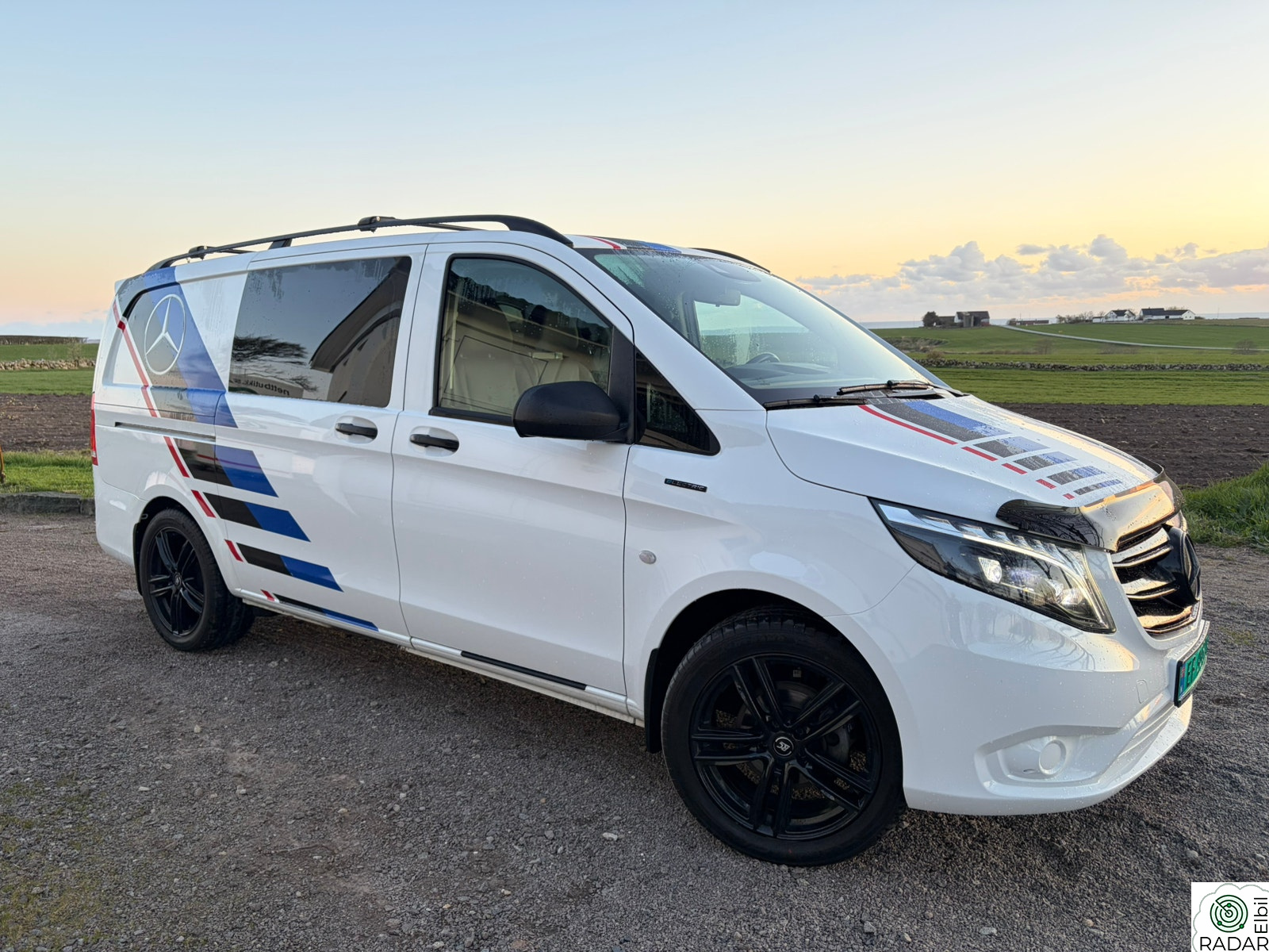 MERCEDES-BENZ EVITO EVITO 112 A2 | 2xSkyvedører | Loyds Smartfloor |