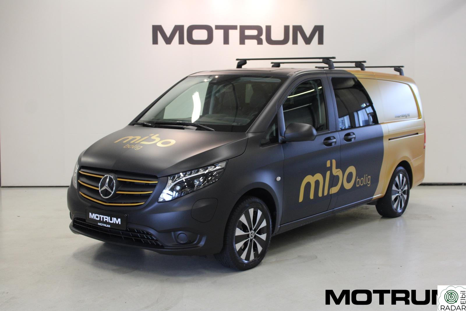 MERCEDES-BENZ eVito EVITO 112 A2 3-Seter m/ Distronic Park.Pakke LED Skinn